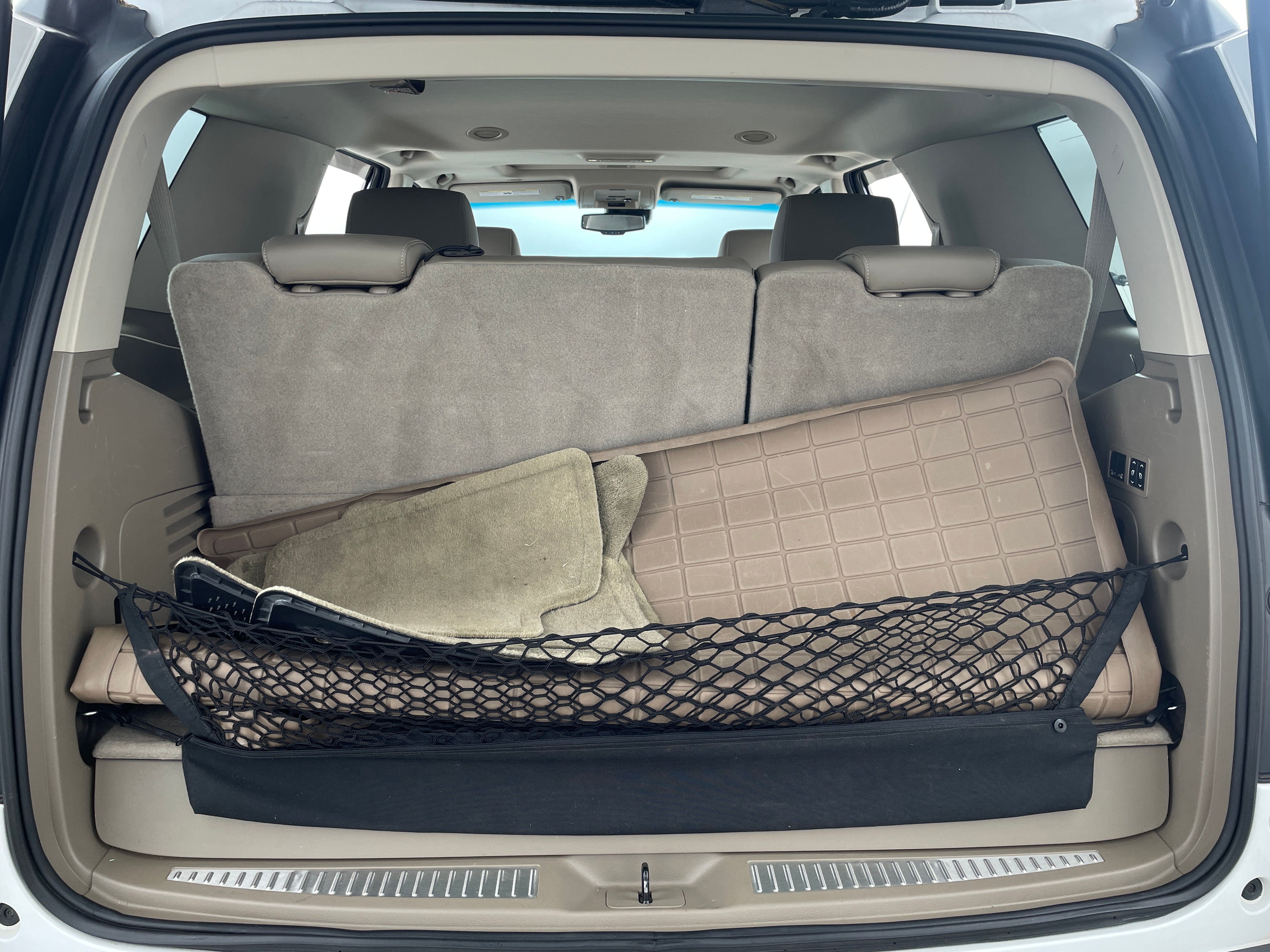 2015 Chevrolet Tahoe LTZ 6