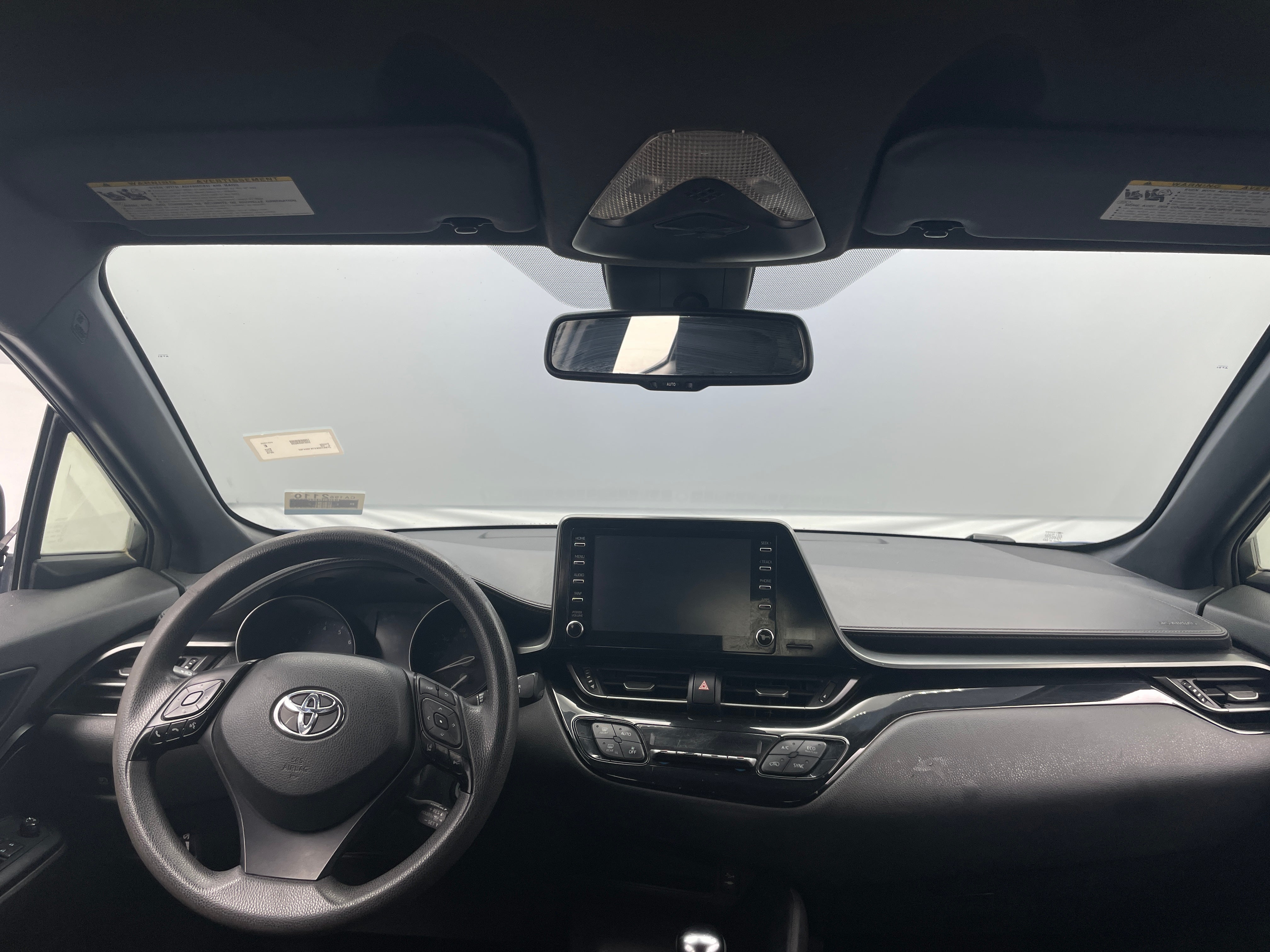 2019 Toyota C-HR LE 3