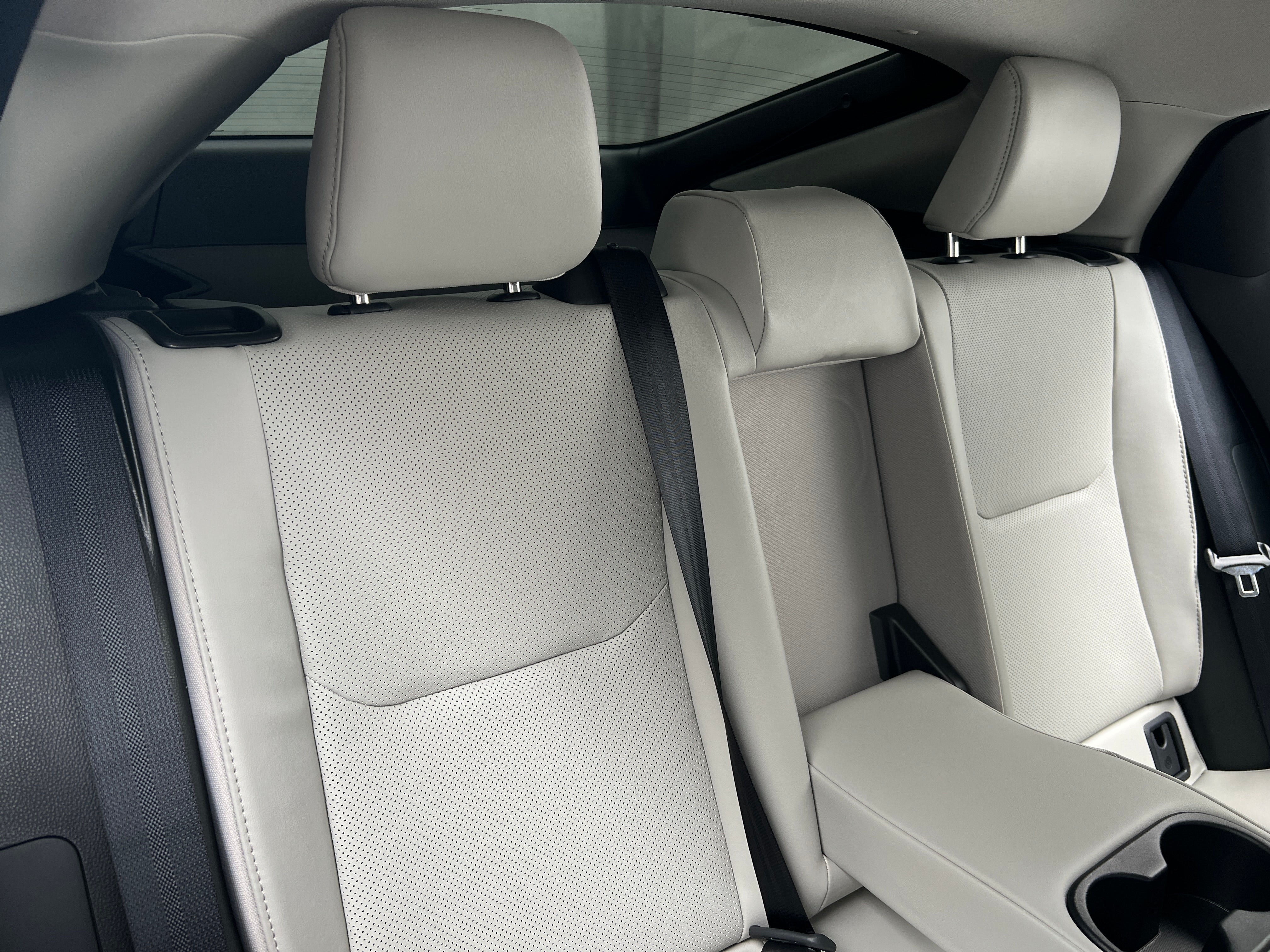 2024 Toyota Prius XLE 5
