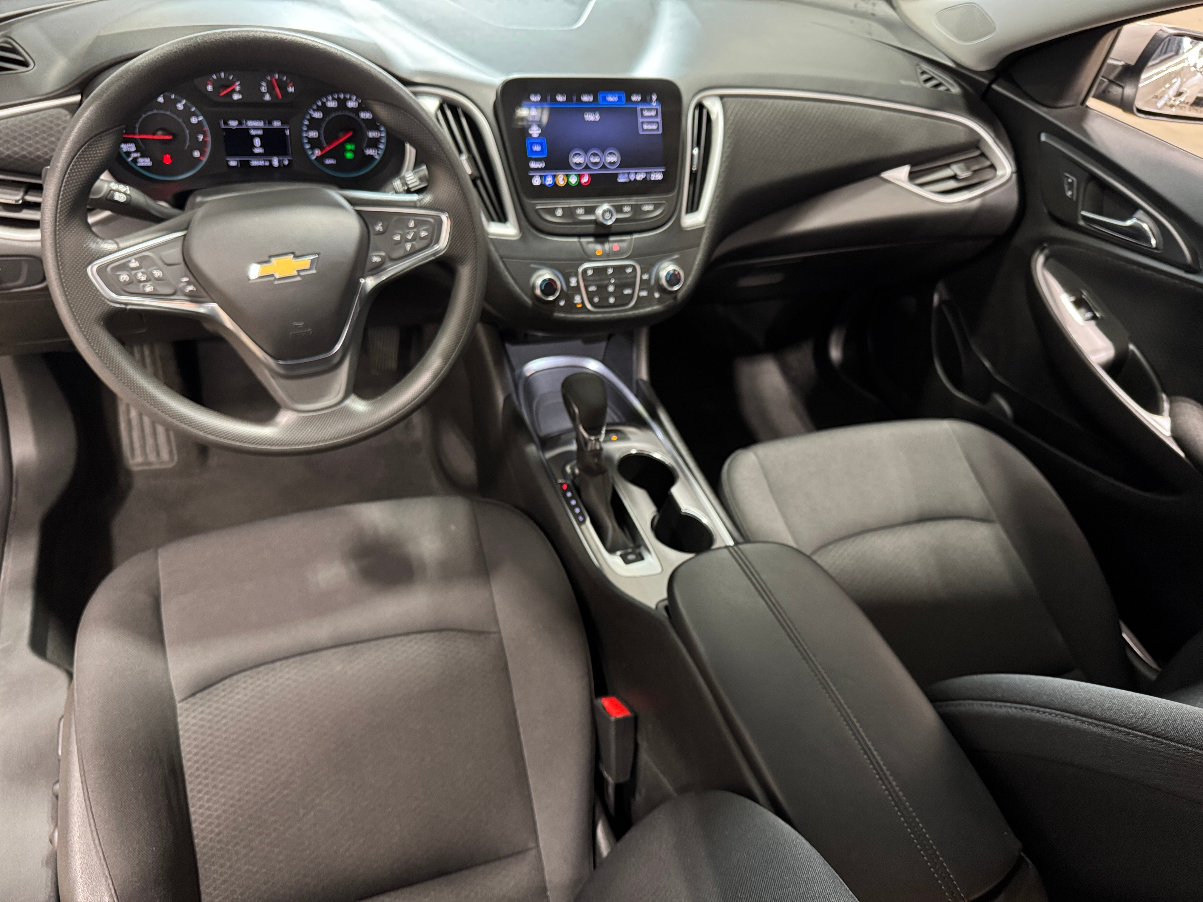 2024 Chevrolet Malibu LT 3