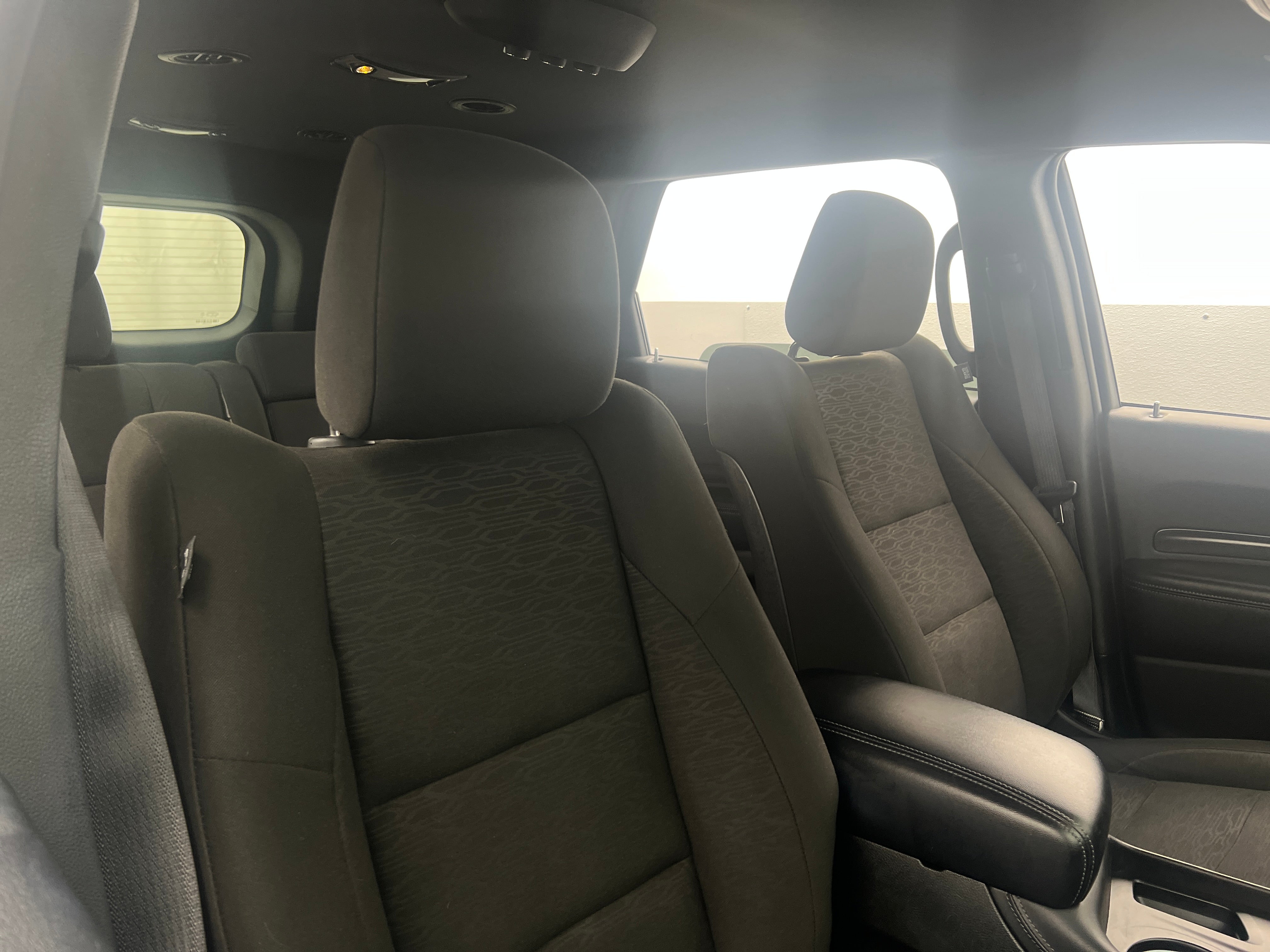 2023 Dodge Durango SXT 2