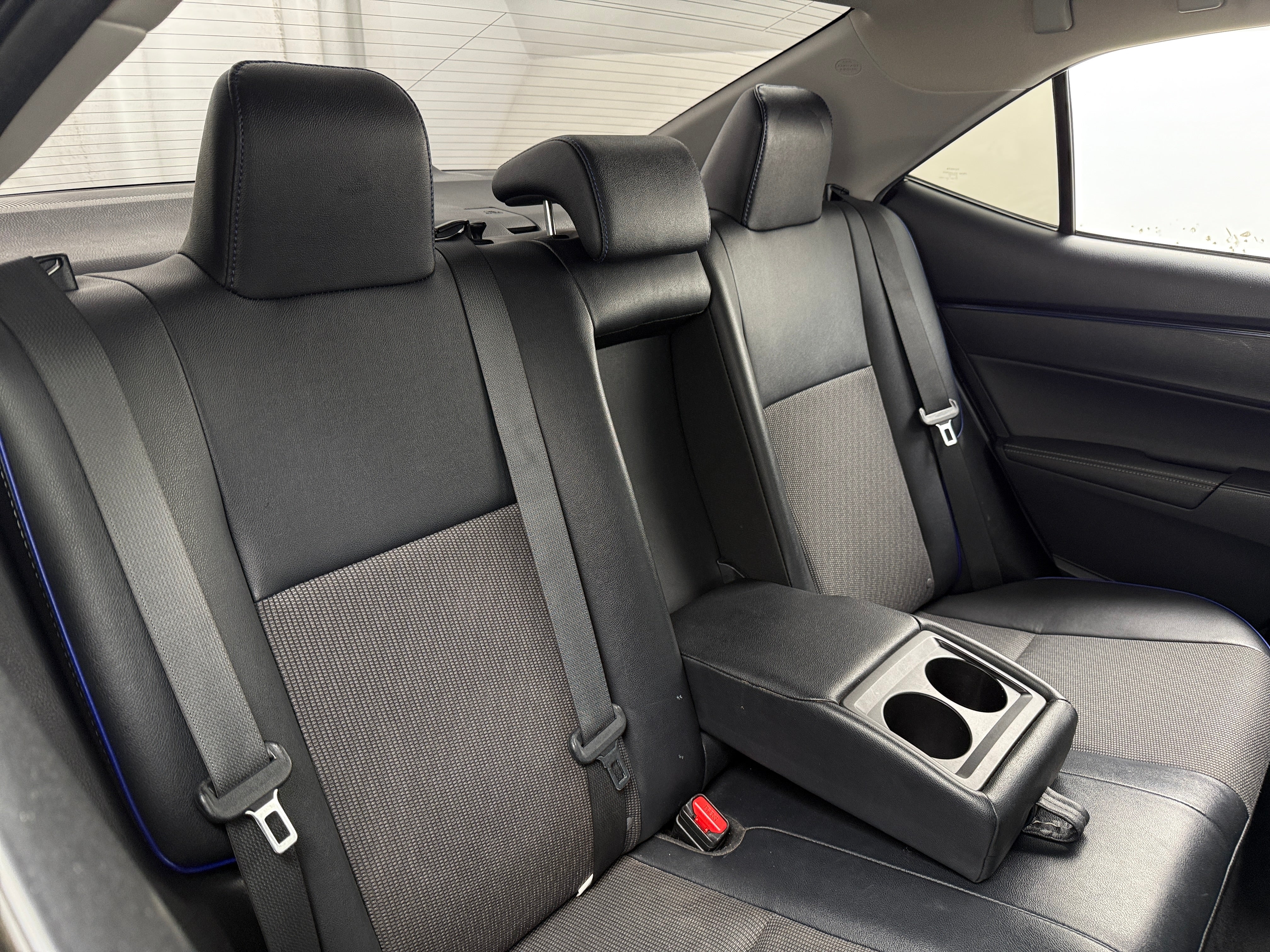 2017 Toyota Corolla SE 5
