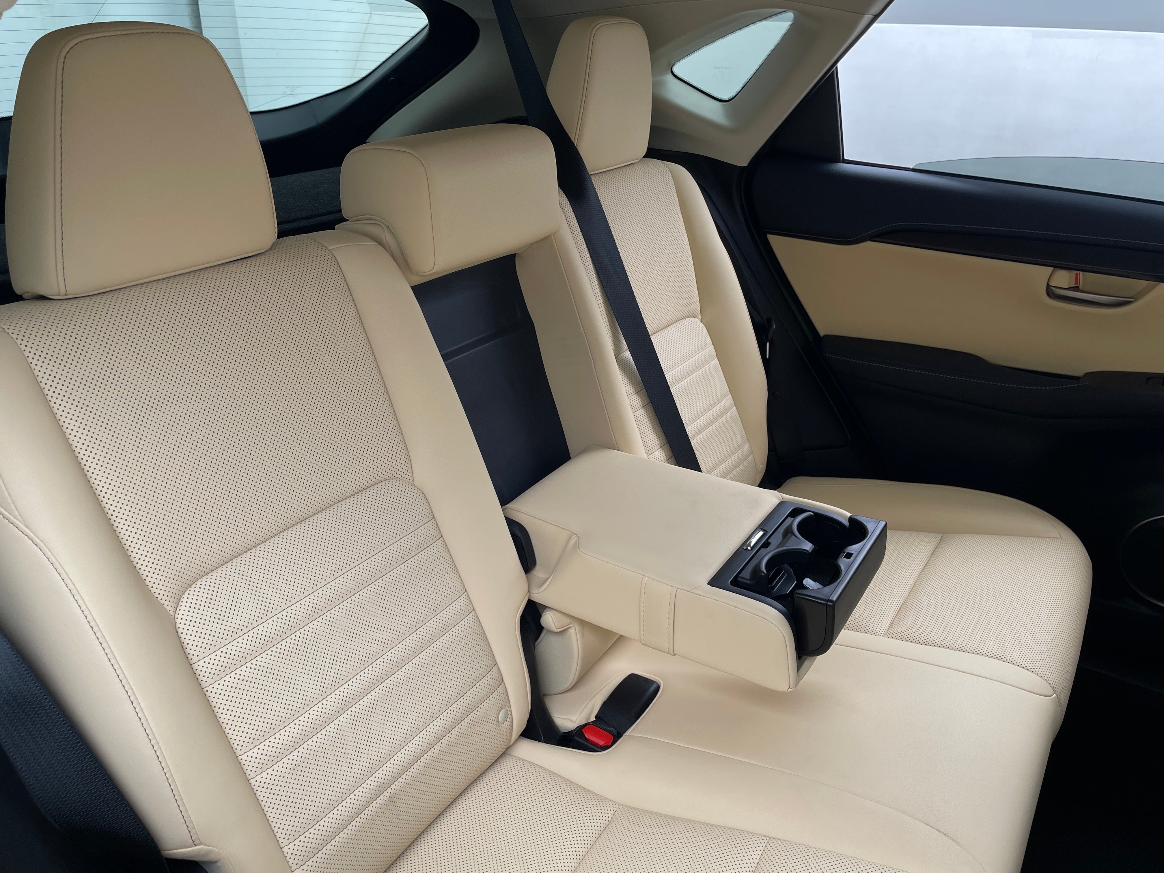 2015 Lexus NX 200t 5