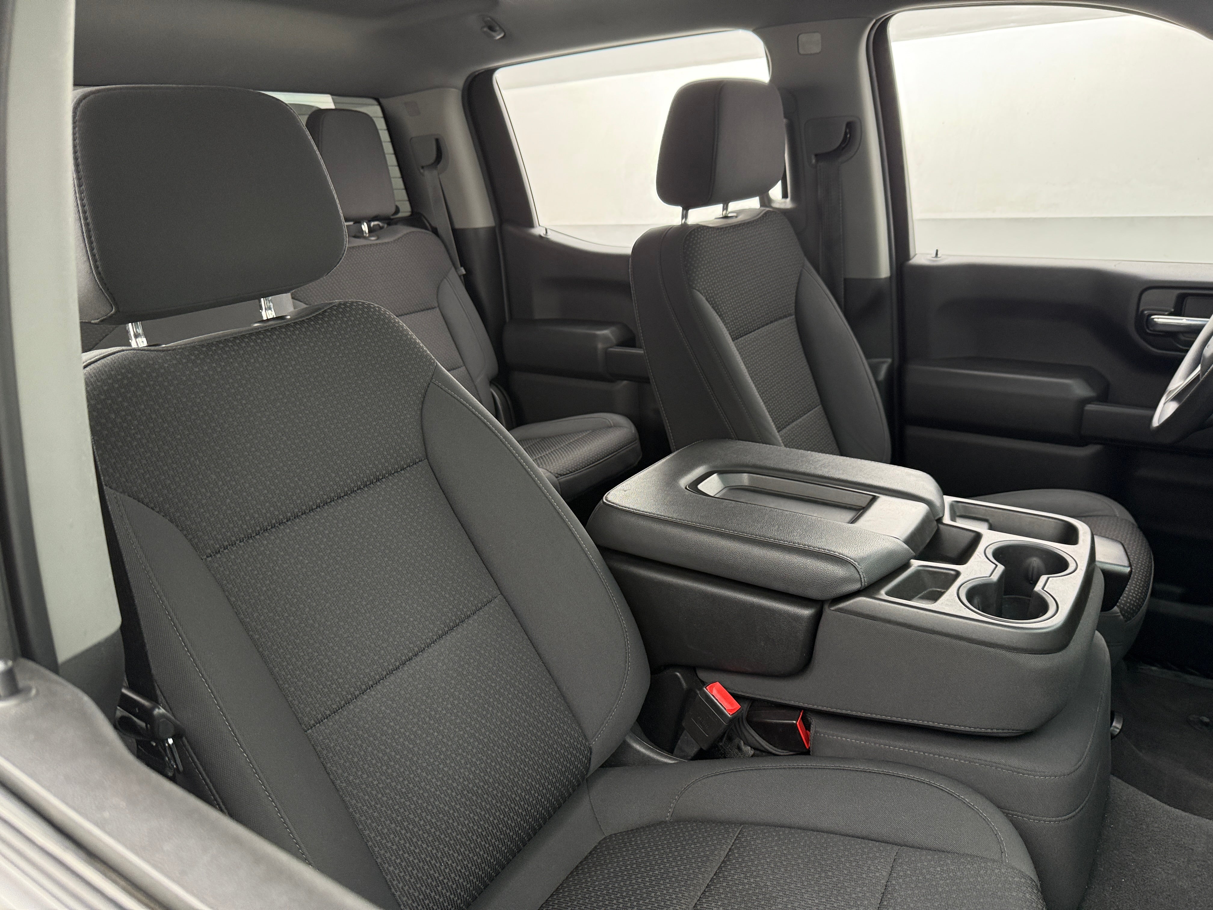2022 Chevrolet Silverado 1500 Limited Custom 2