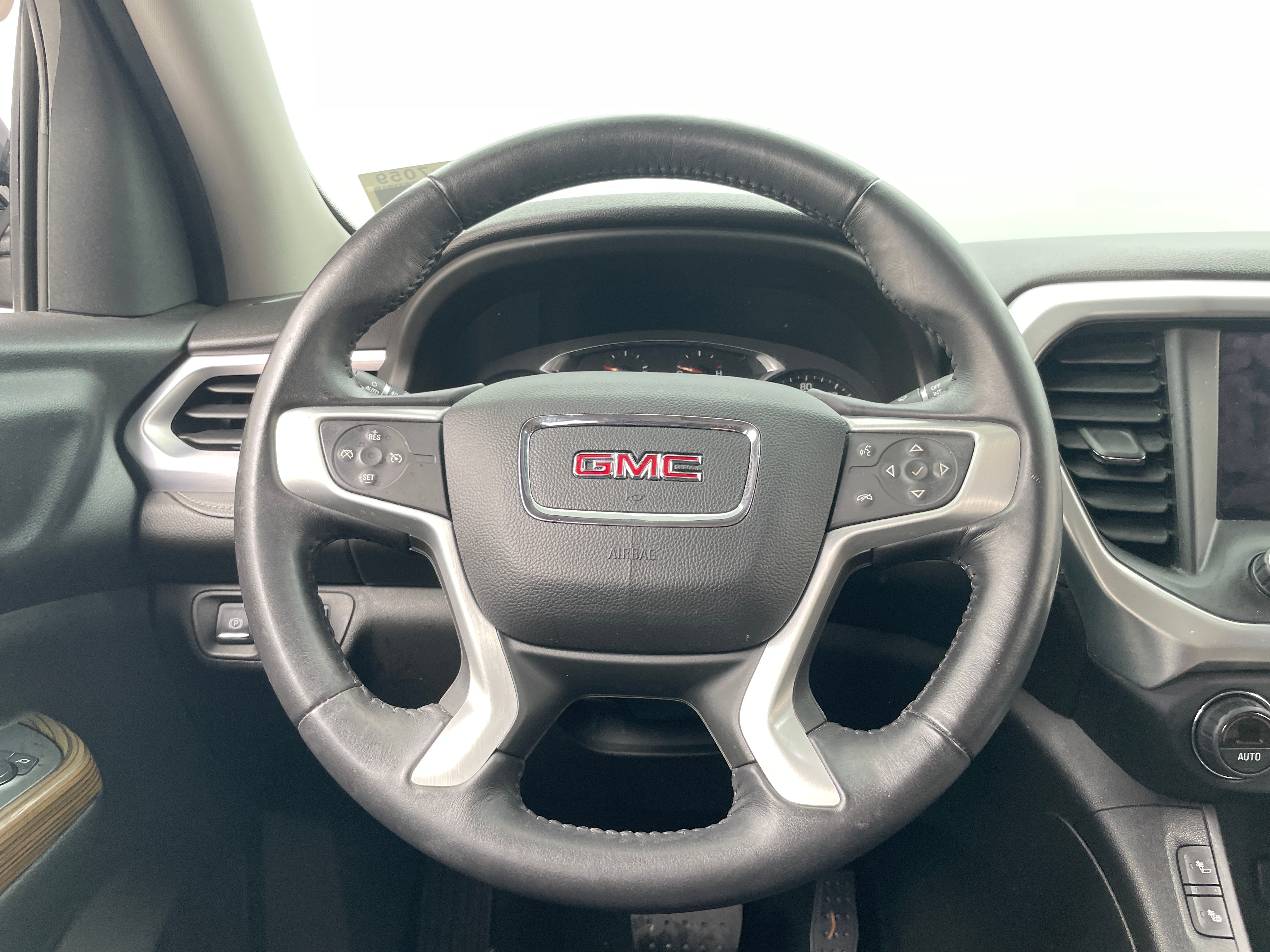 2017 GMC Acadia SLE 5