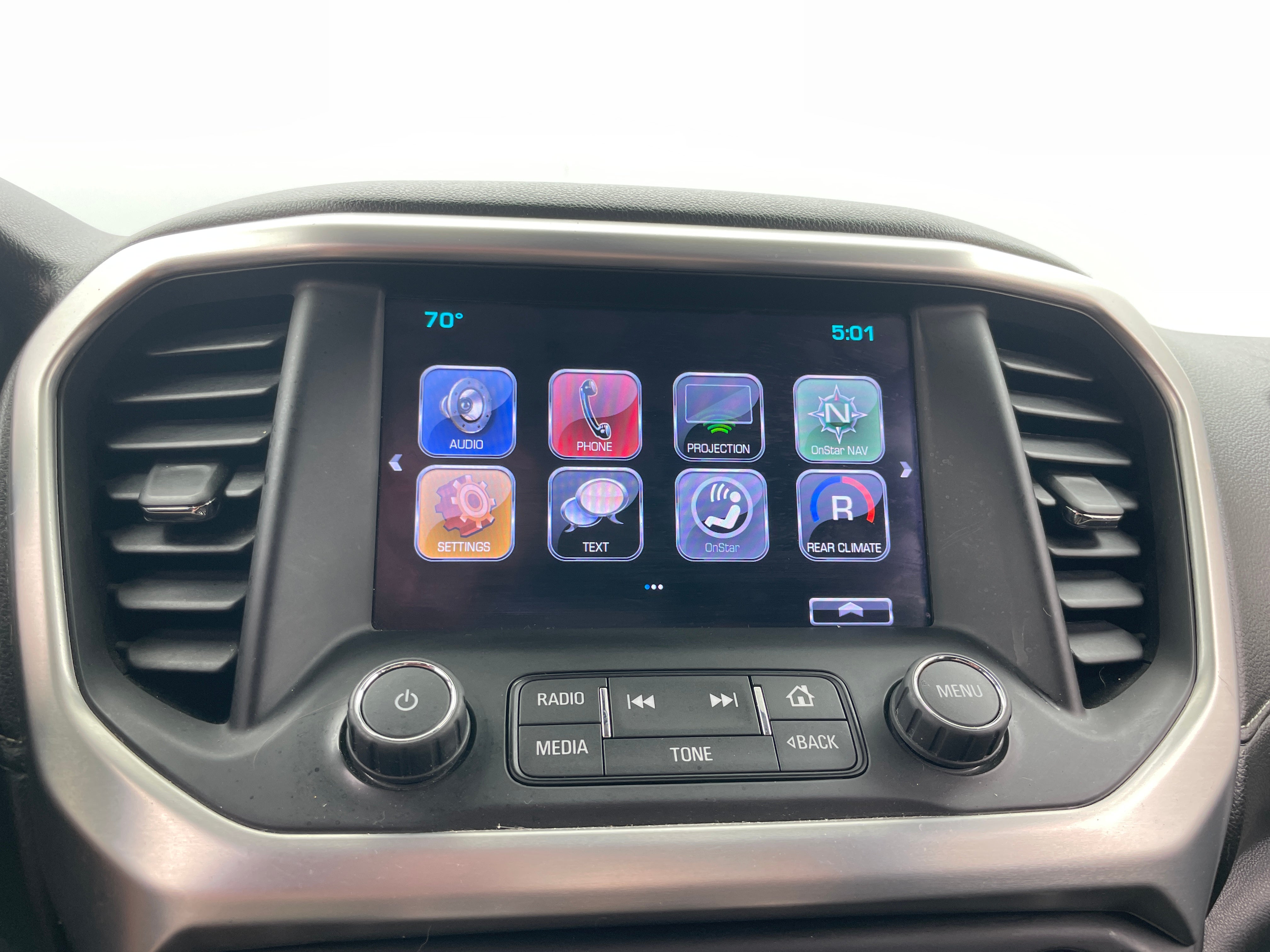 2017 GMC Acadia SLE 4