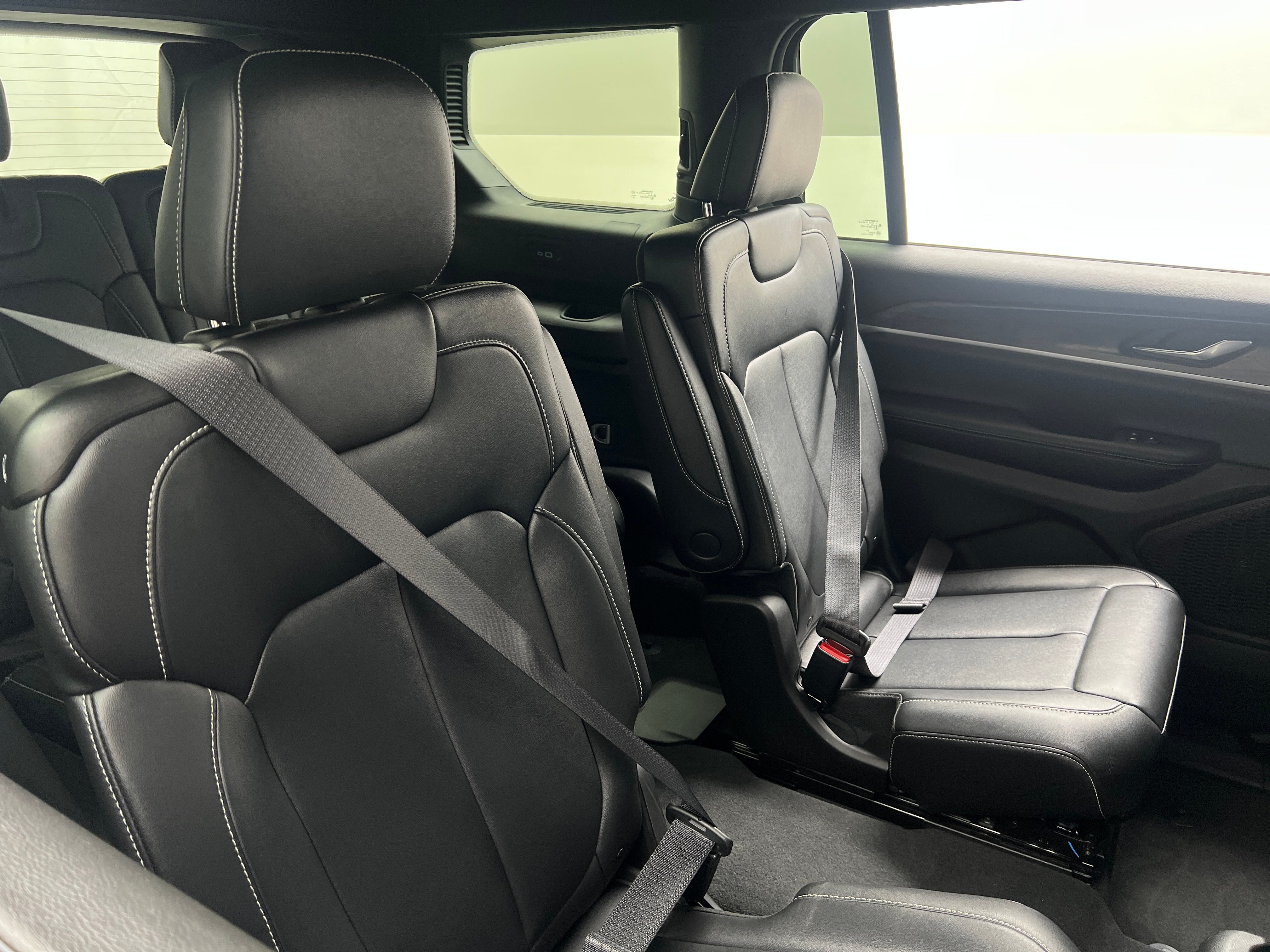 2024 Jeep Grand Cherokee L Limited Edition 5