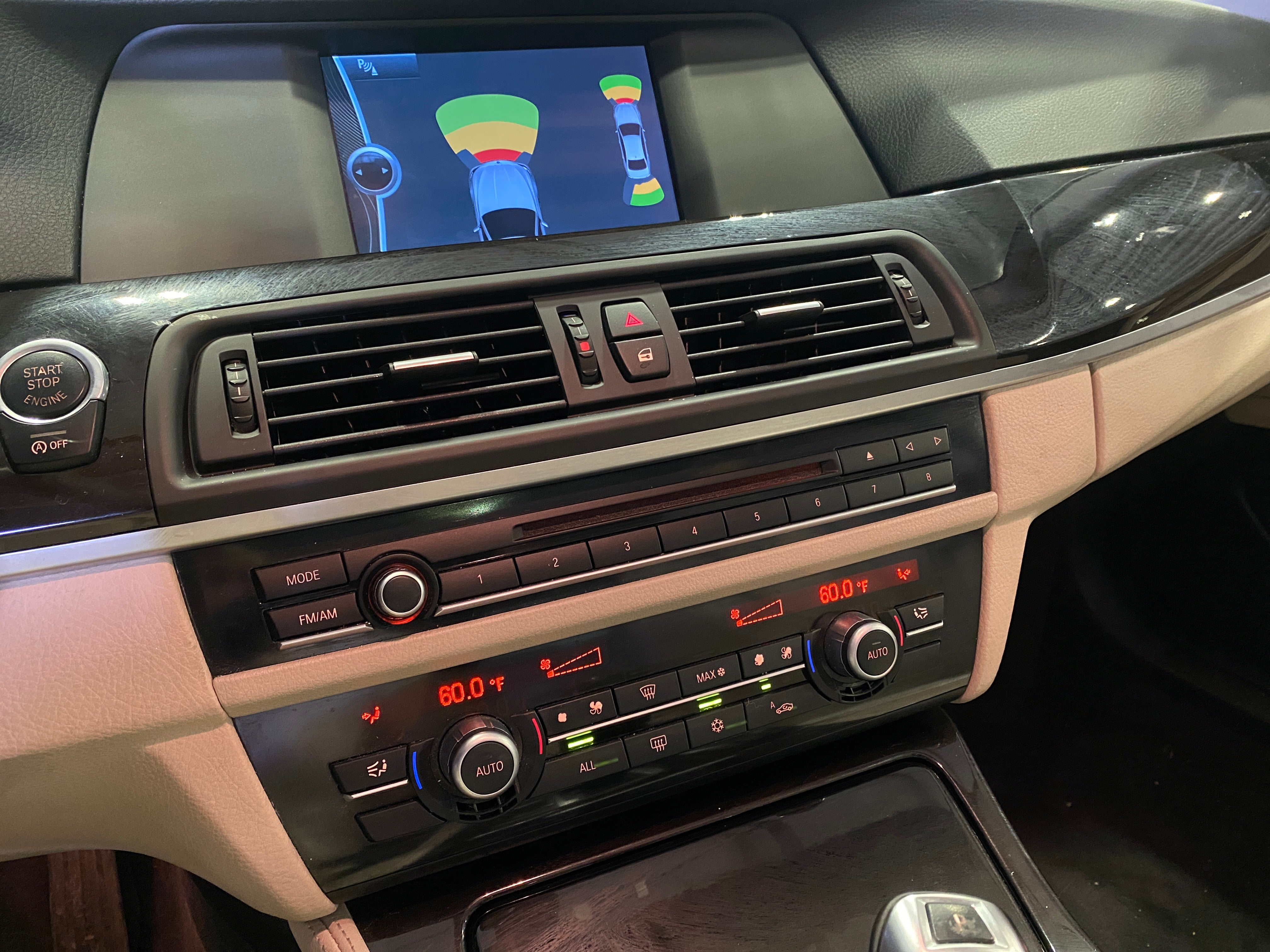 2012 BMW 5 Series 528i 3