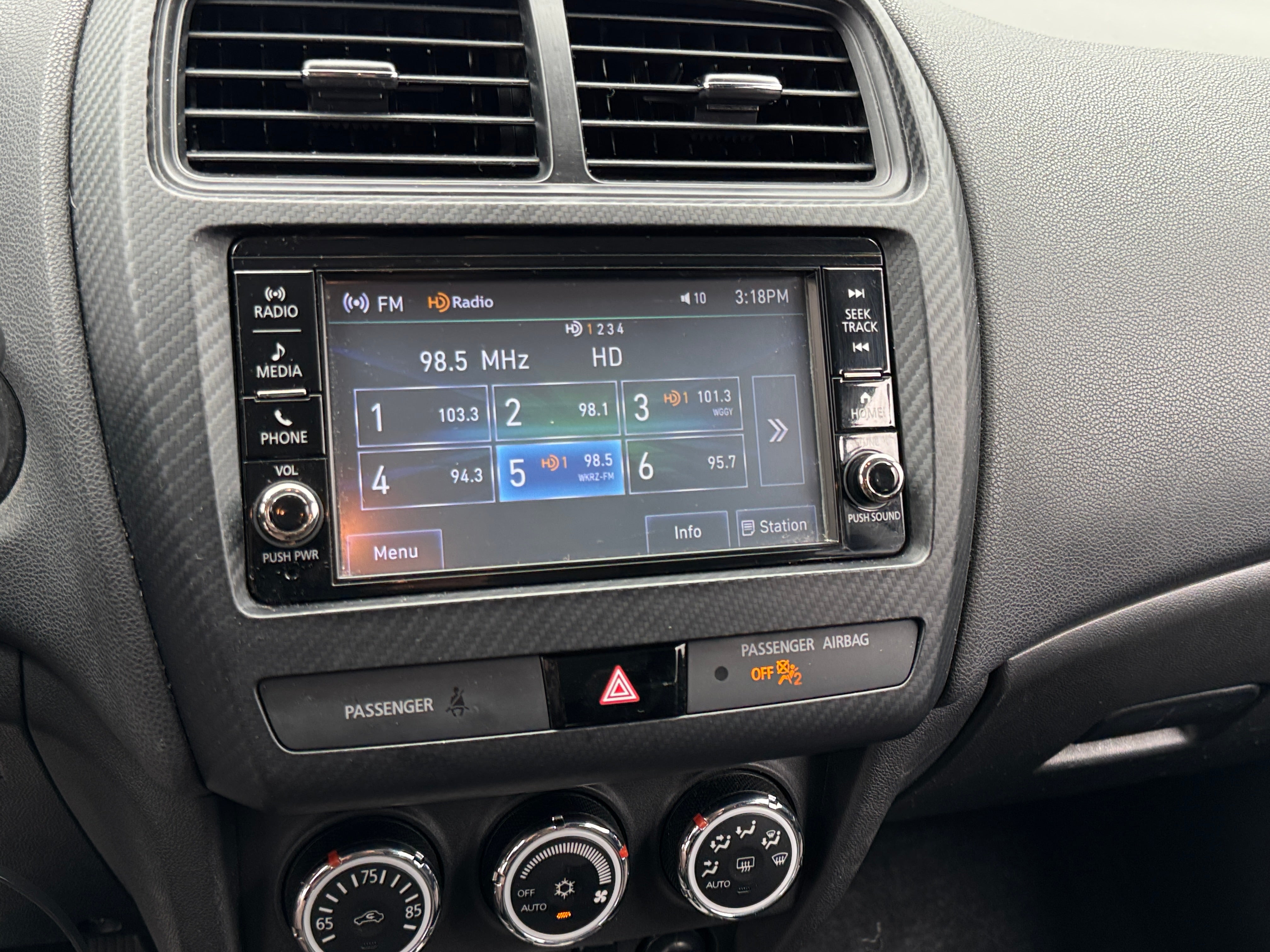 2019 Mitsubishi Outlander Sport ES 4