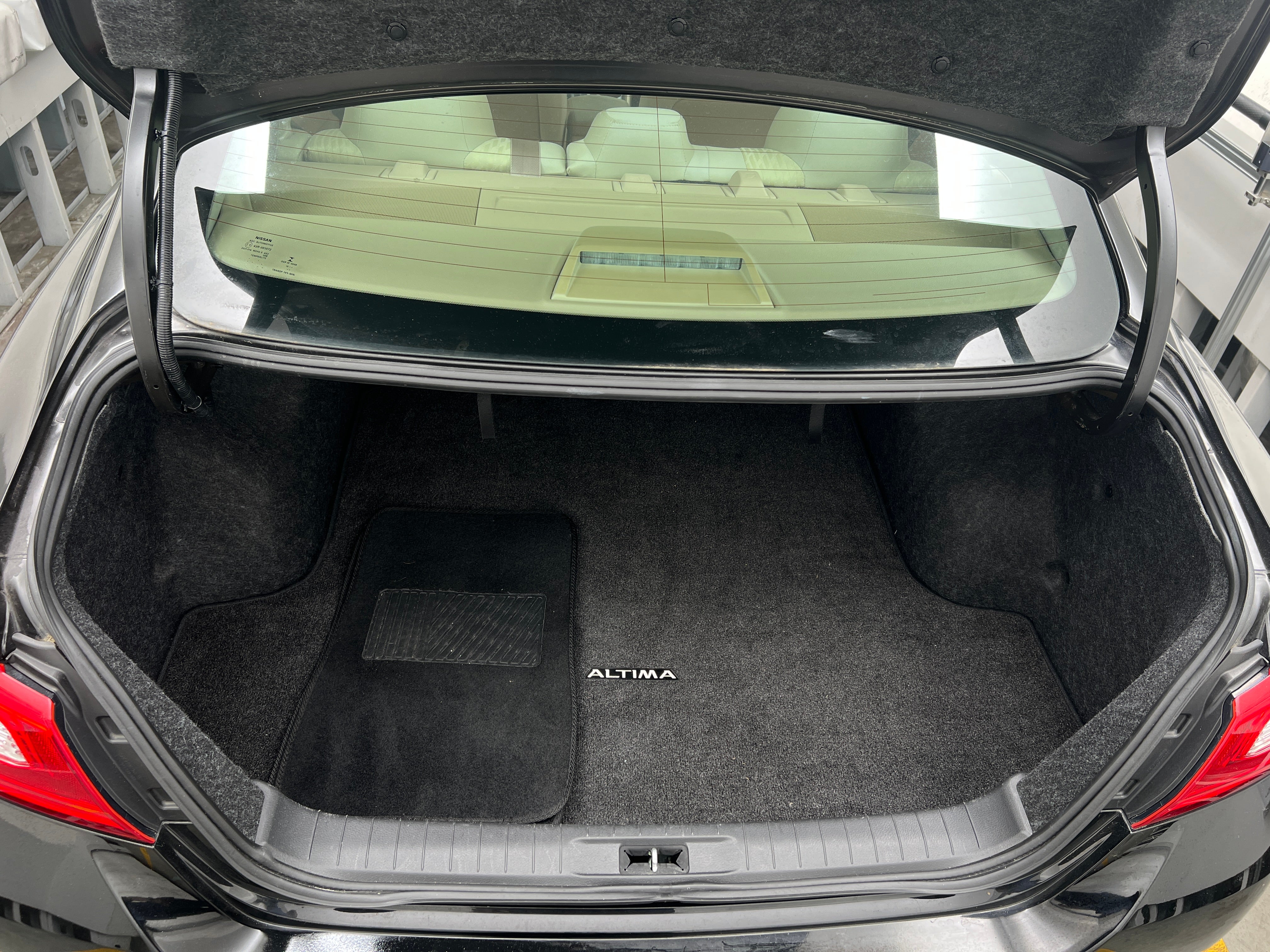 2016 Nissan Altima SV 7