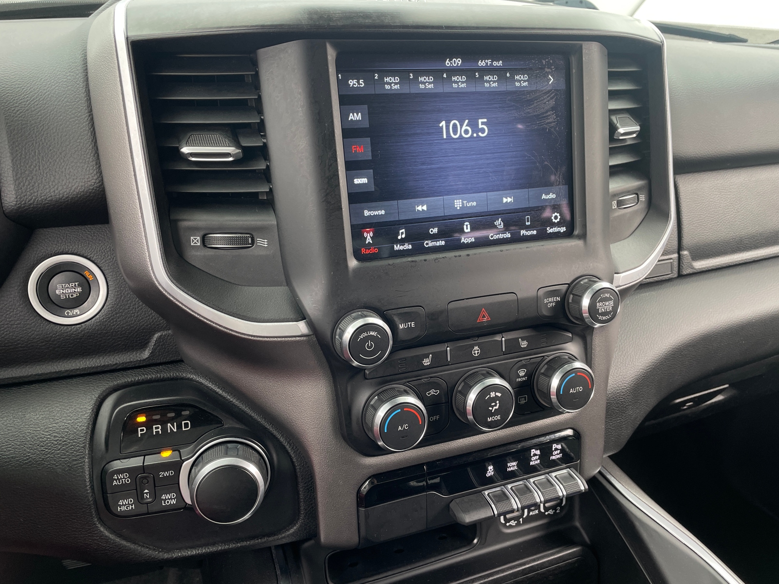 Thumbnail: 2020 RAM 1500 - 4