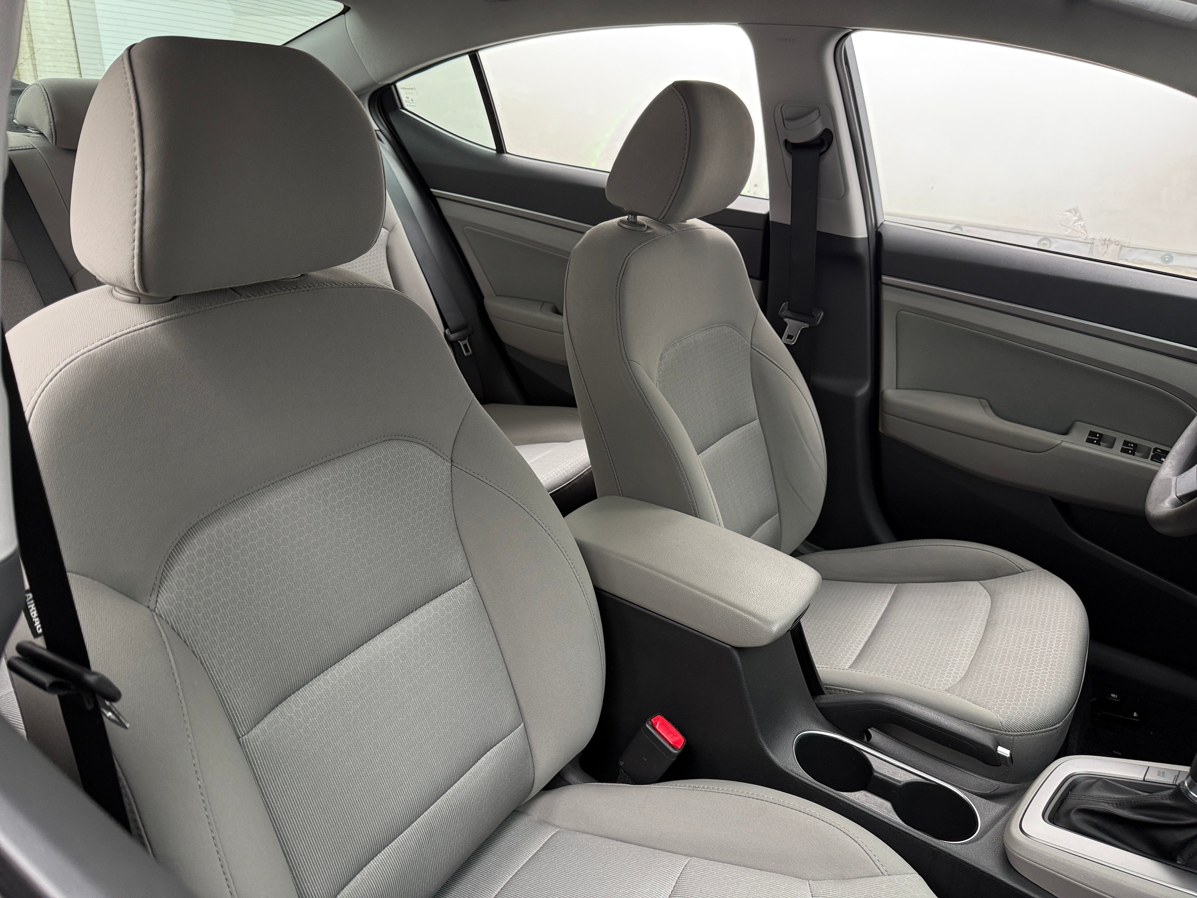 2017 Hyundai Elantra SE 2