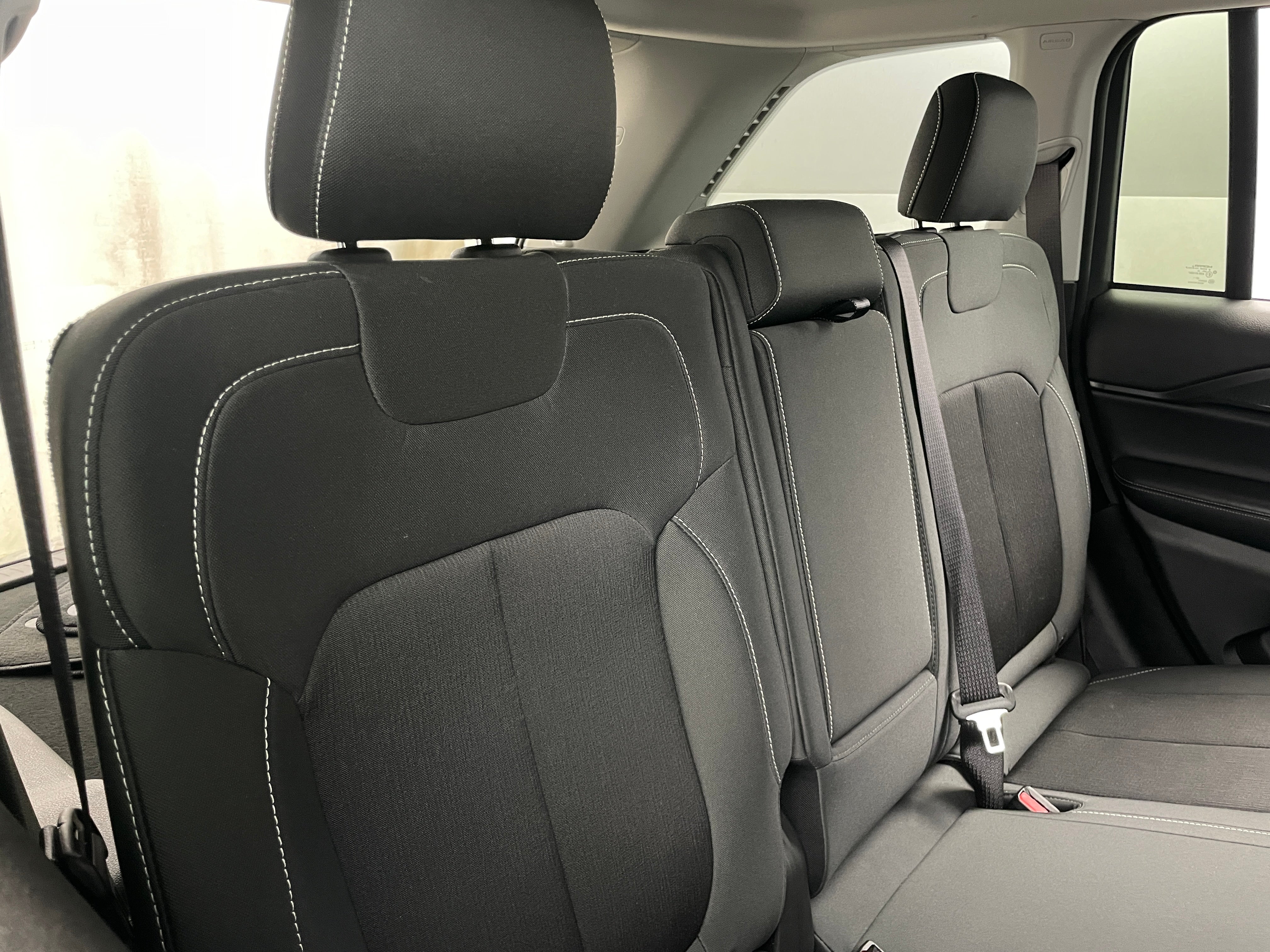 2023 Jeep Grand Cherokee Laredo 6