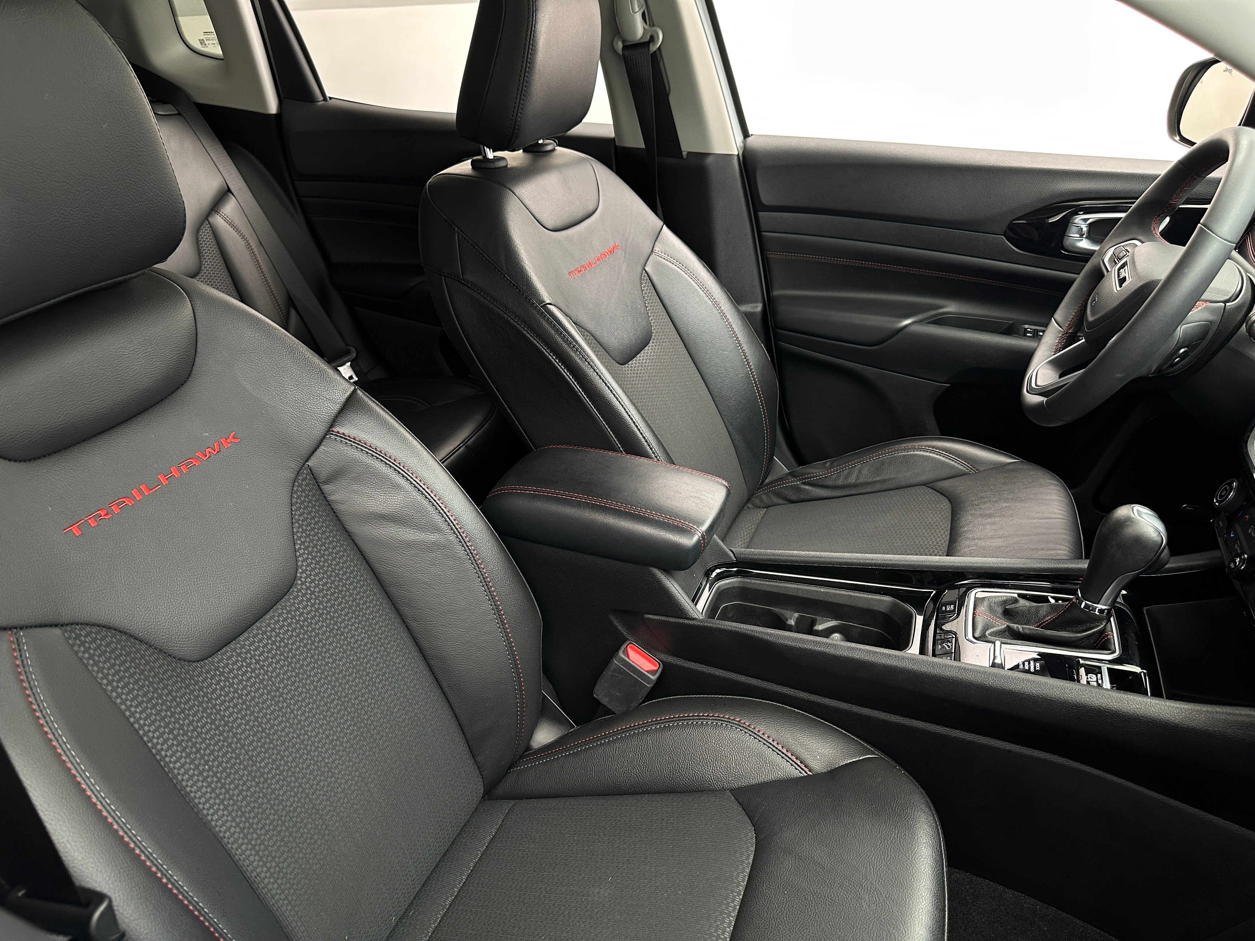 2022 Jeep Compass Trailhawk 2