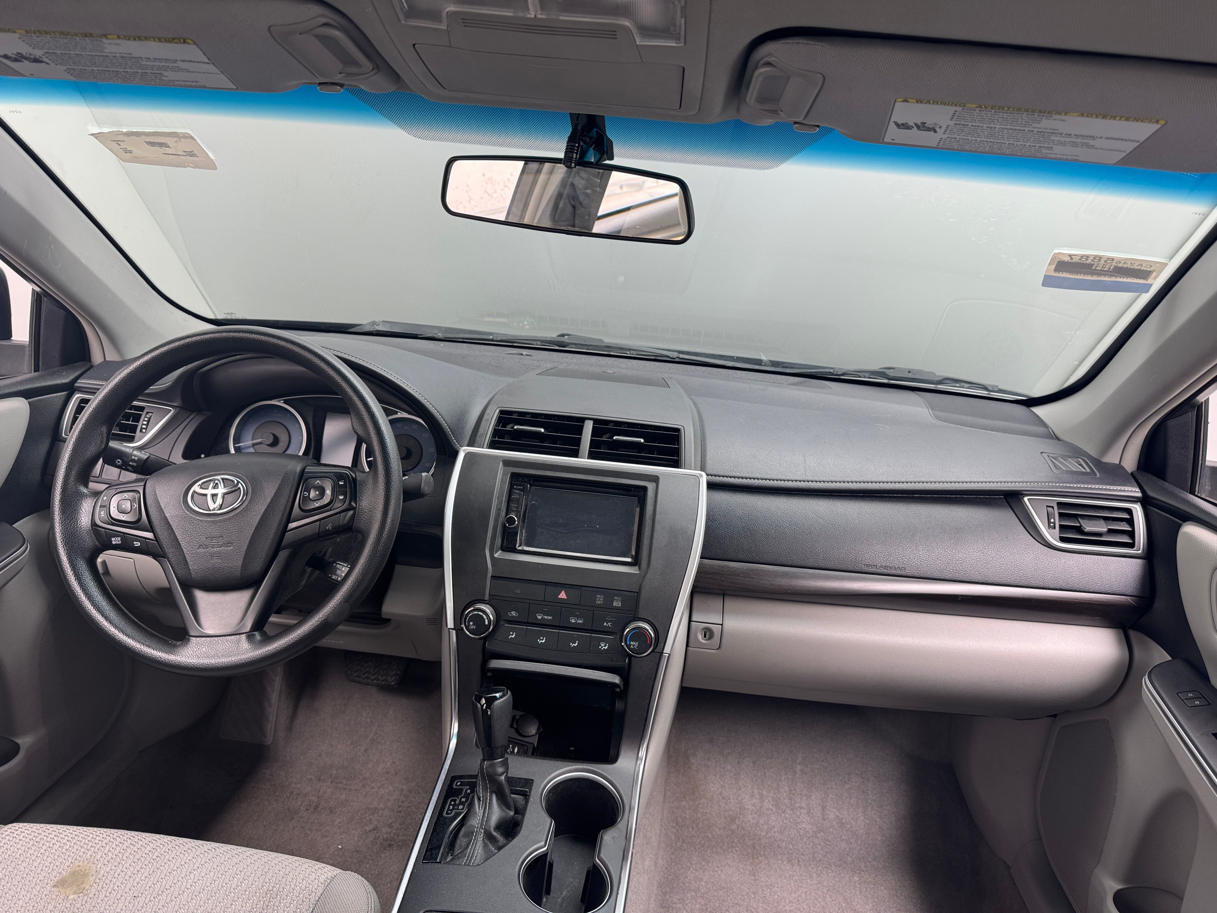 2016 Toyota Camry LE 3
