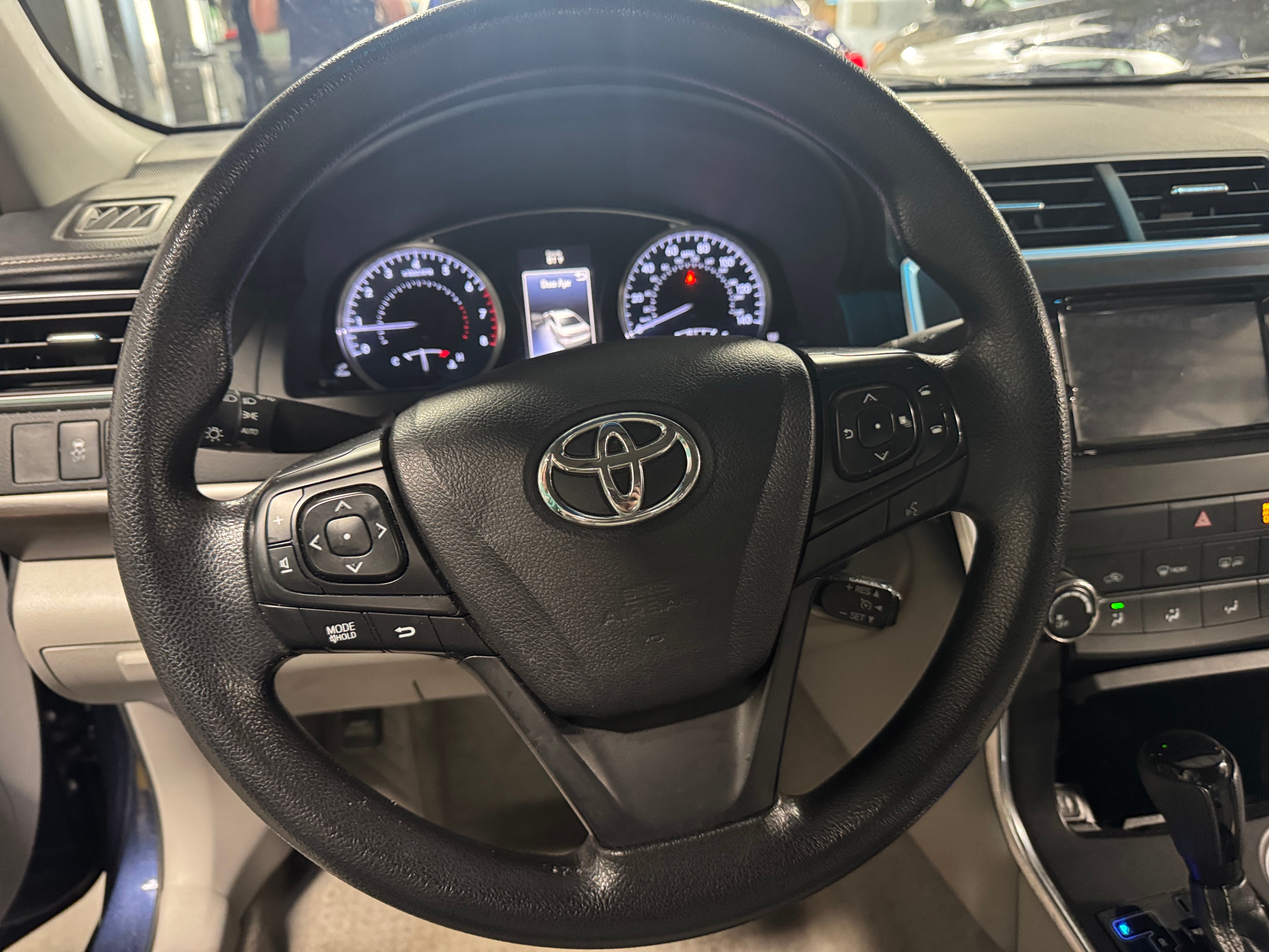 2016 Toyota Camry LE 5
