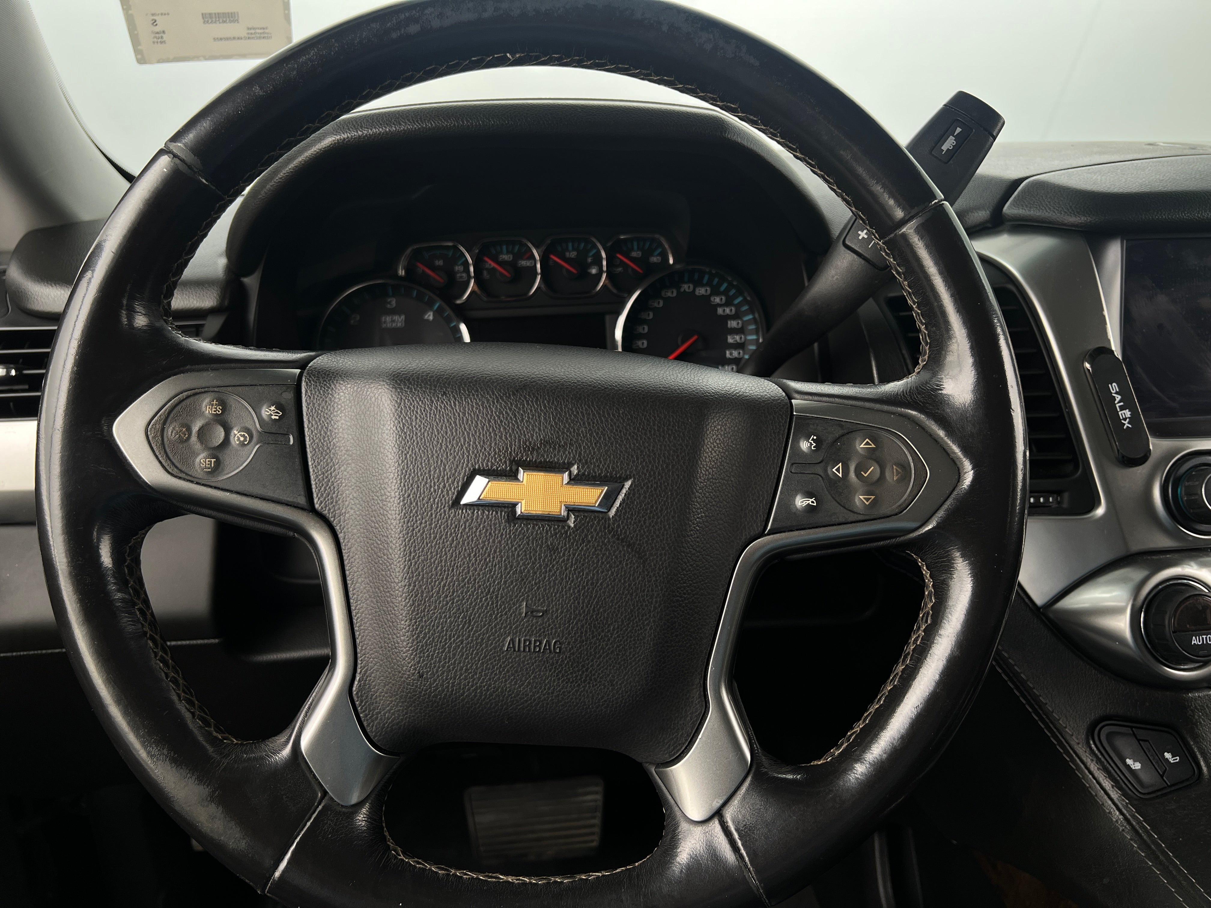 2019 Chevrolet Suburban LT 4