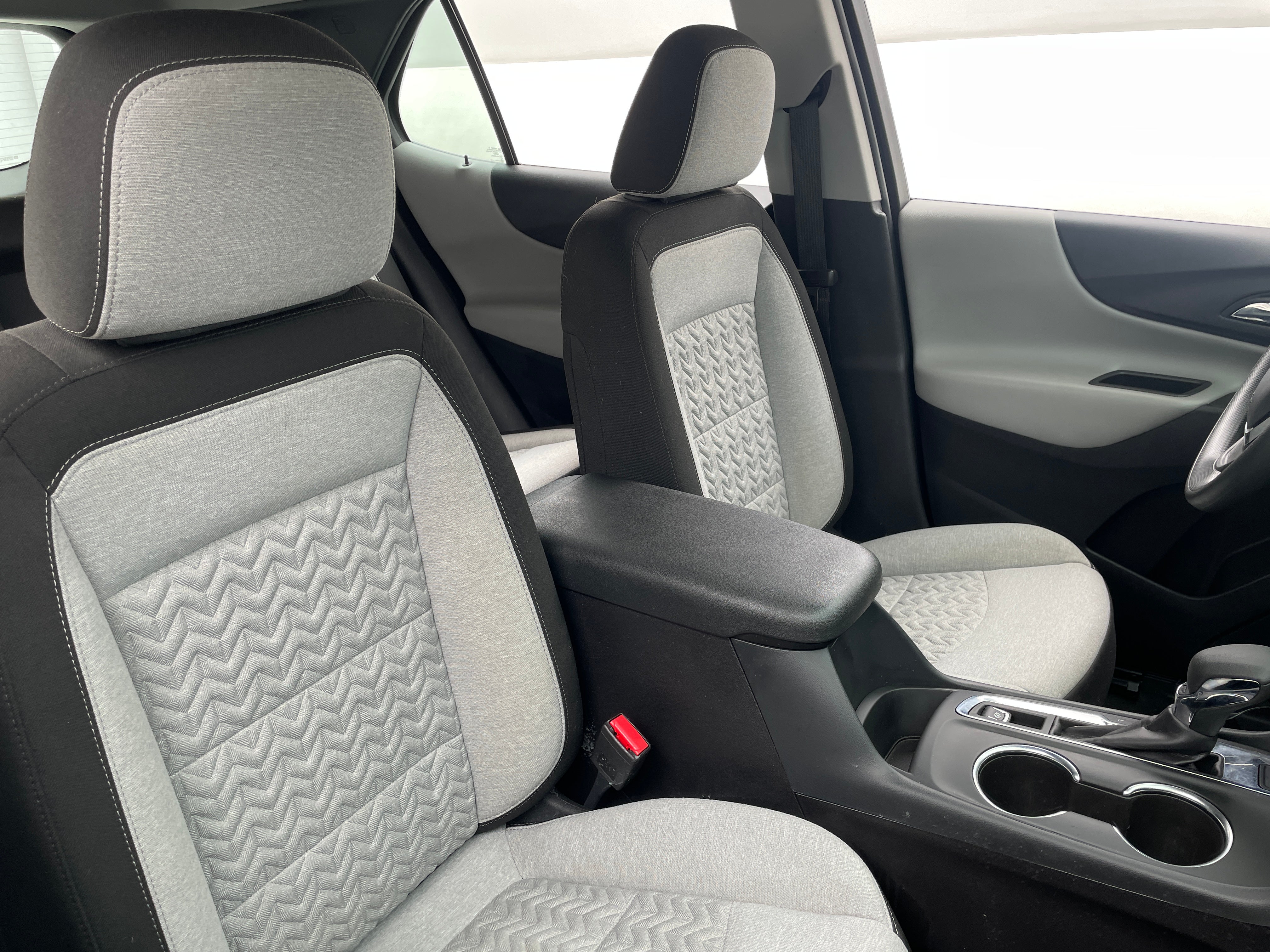 2024 Chevrolet Equinox LS 2