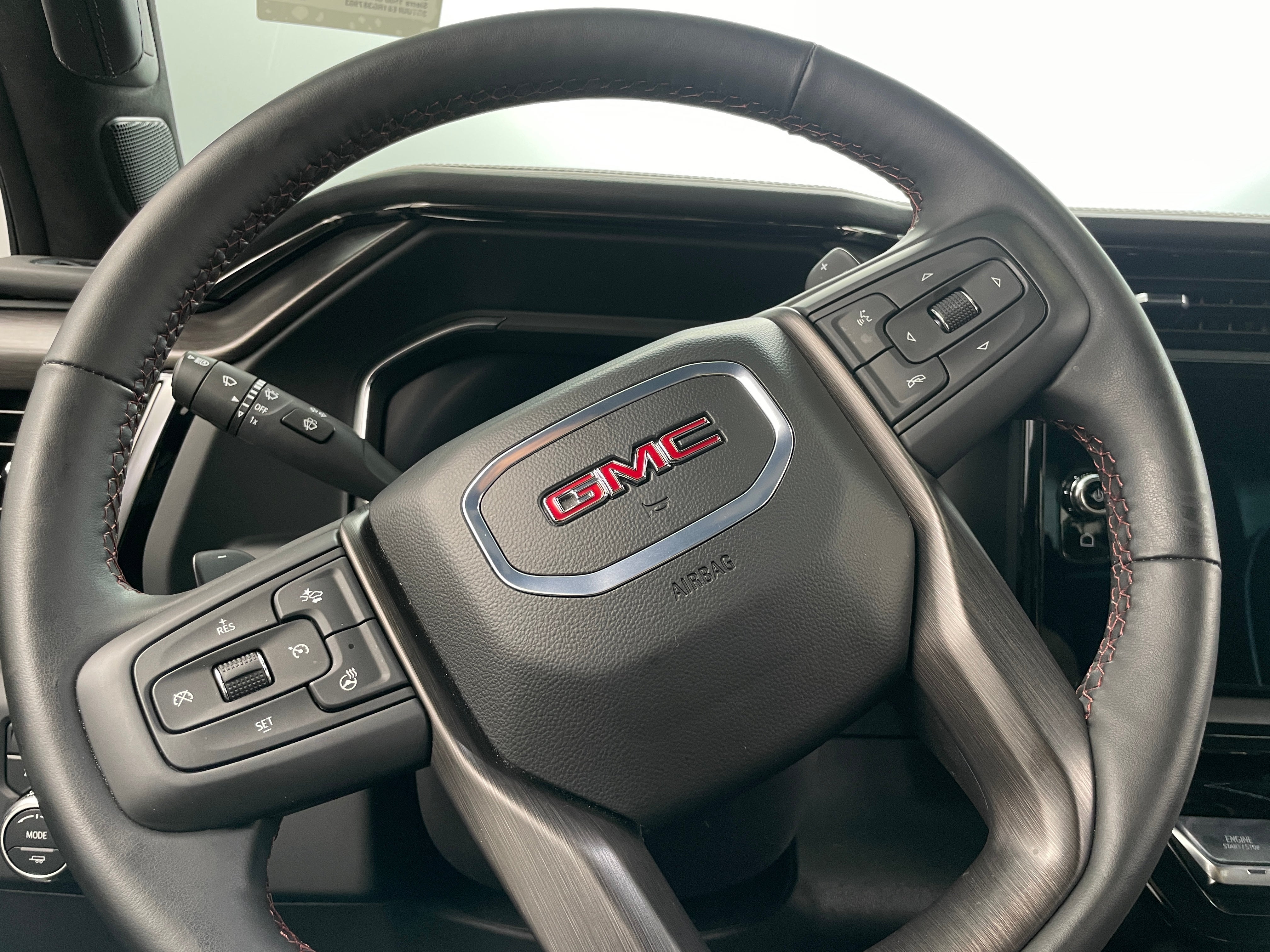 2024 GMC Sierra 1500 AT4X 4