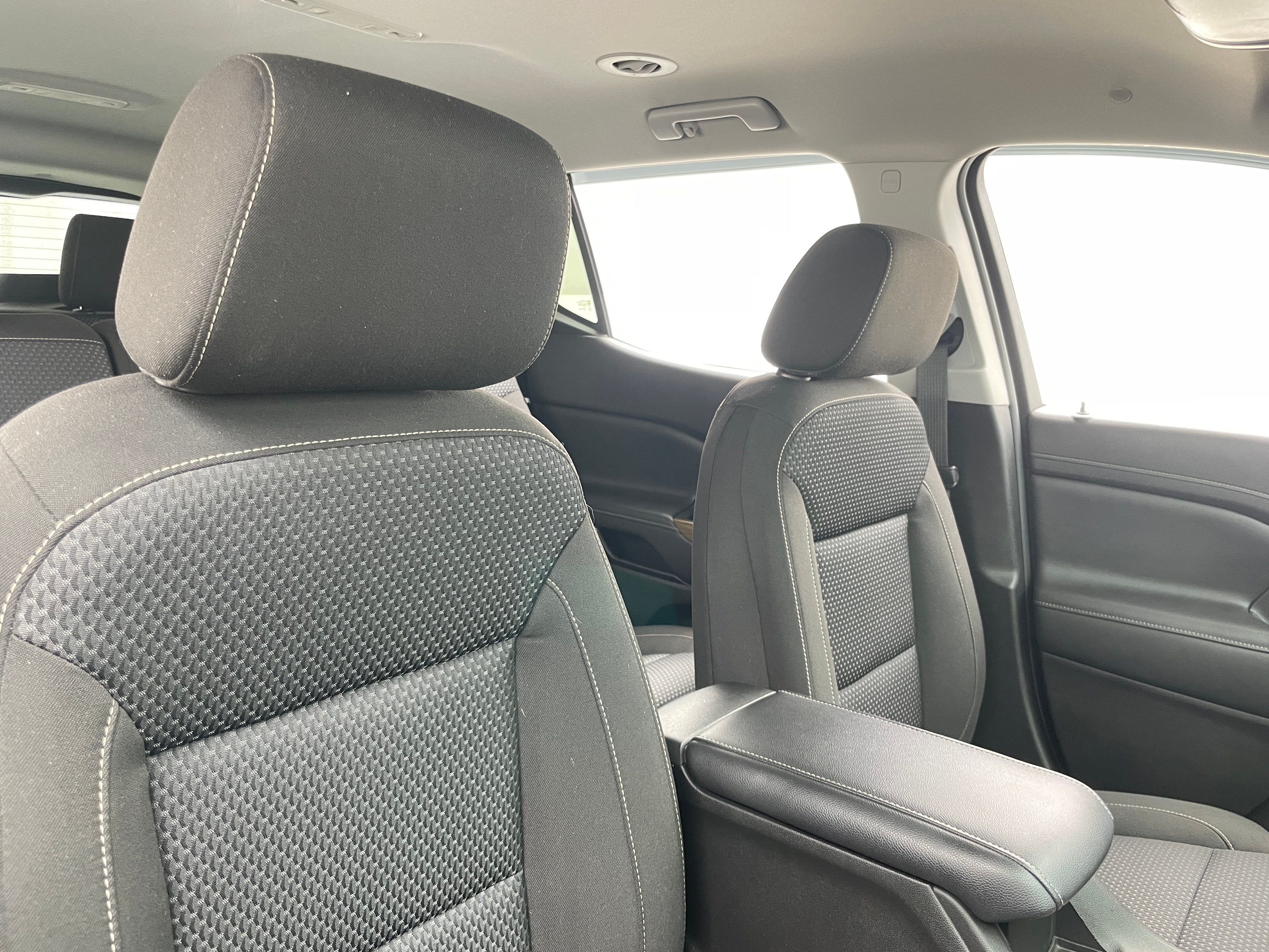 2021 GMC Acadia SLE 2
