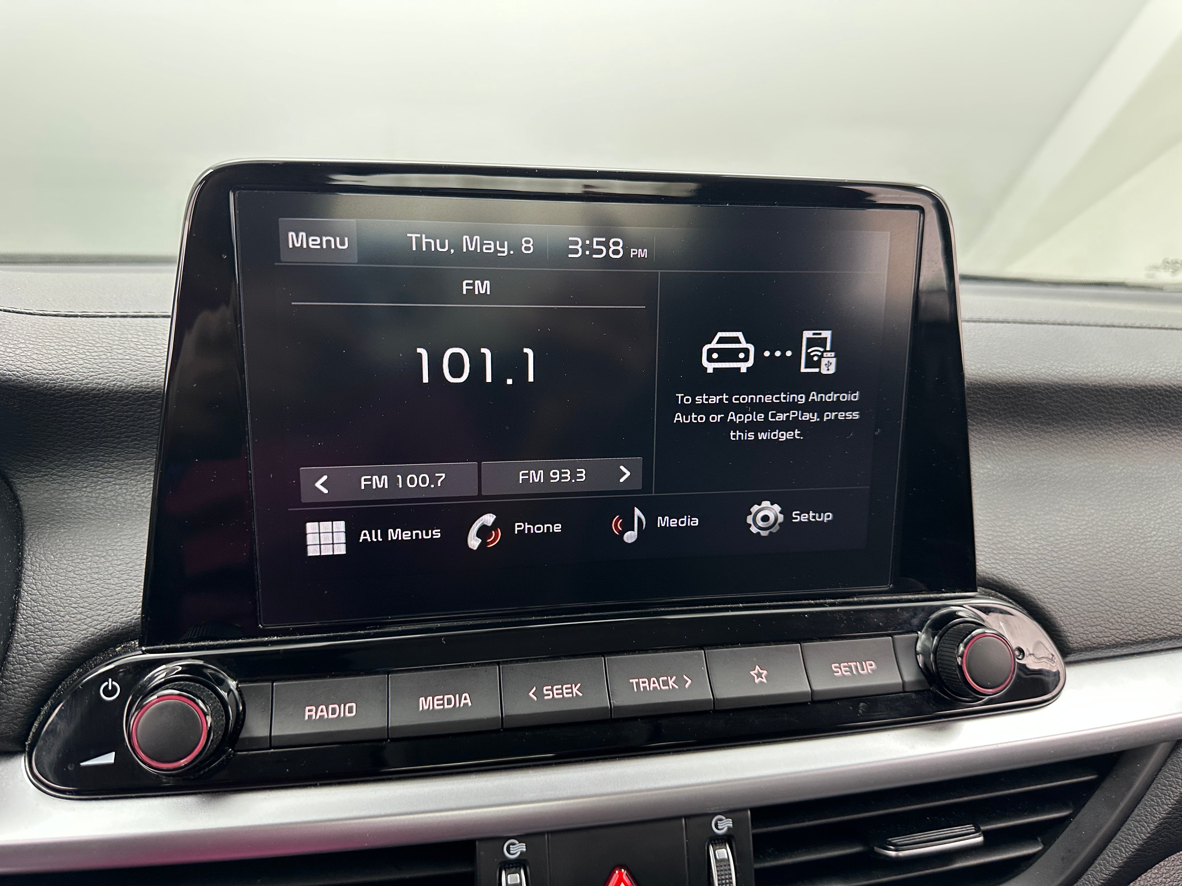 2024 Kia Forte LXS 4