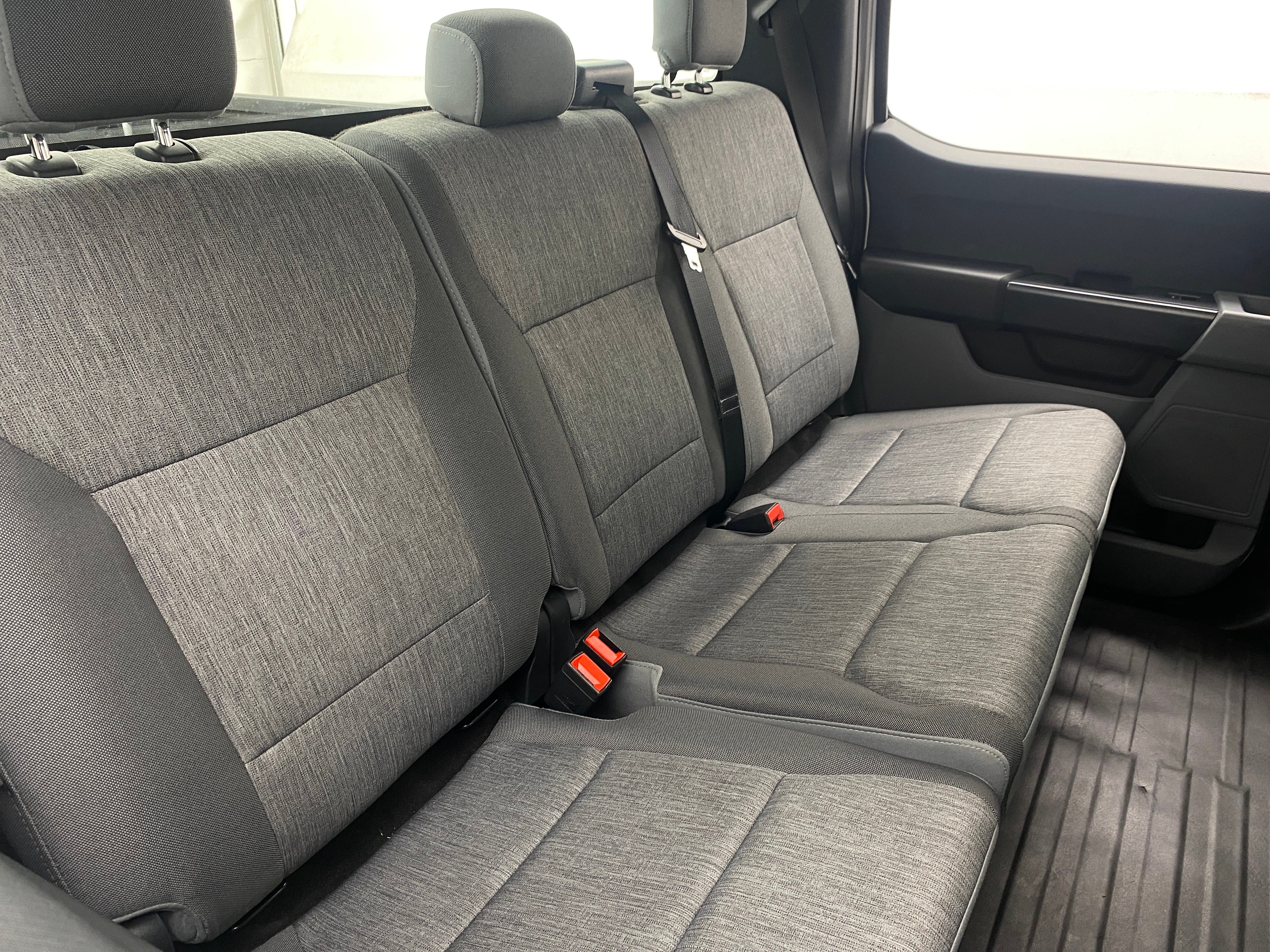 2022 Ford Econoline E-150 6