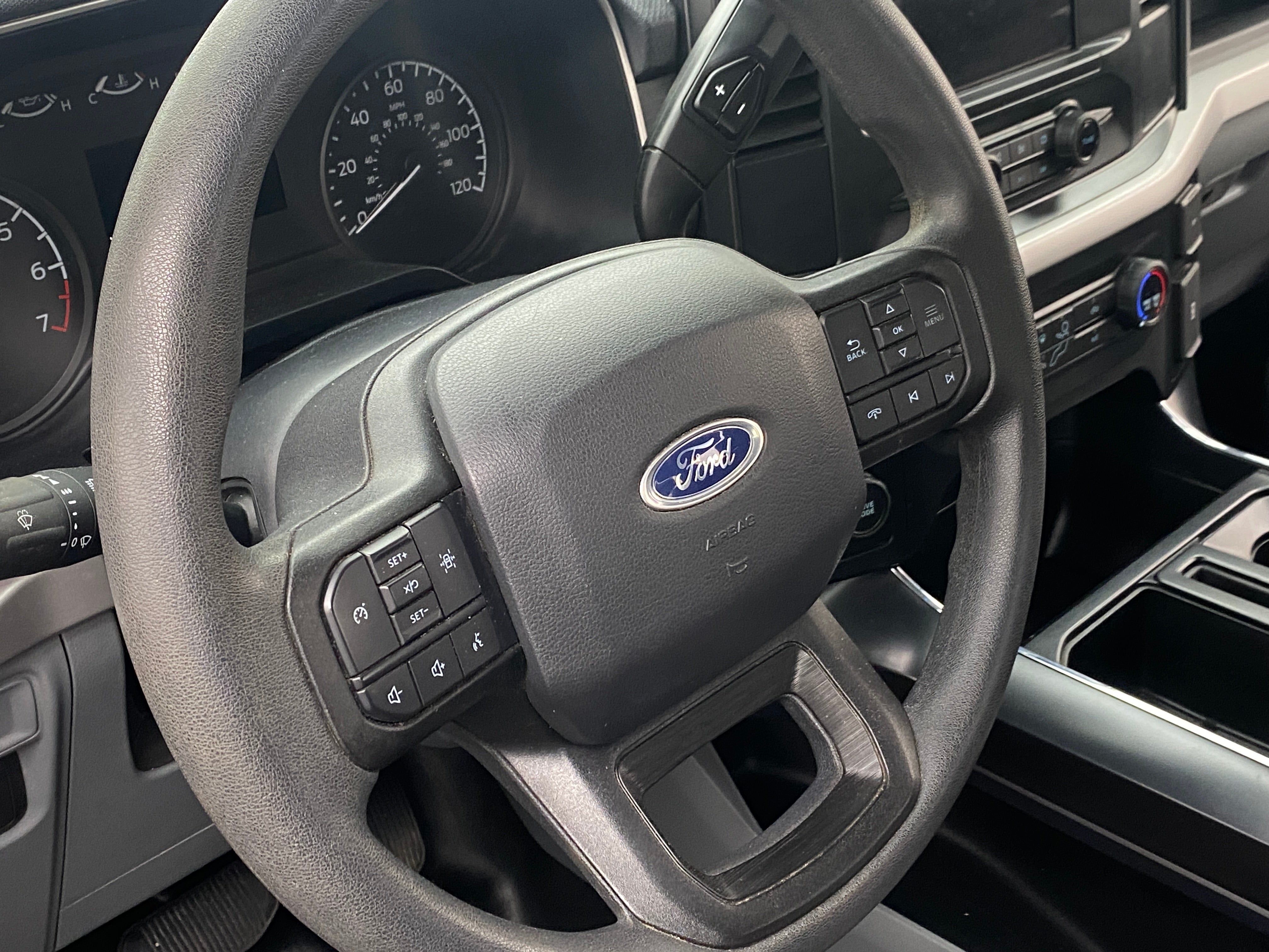 2022 Ford Econoline E-150 5