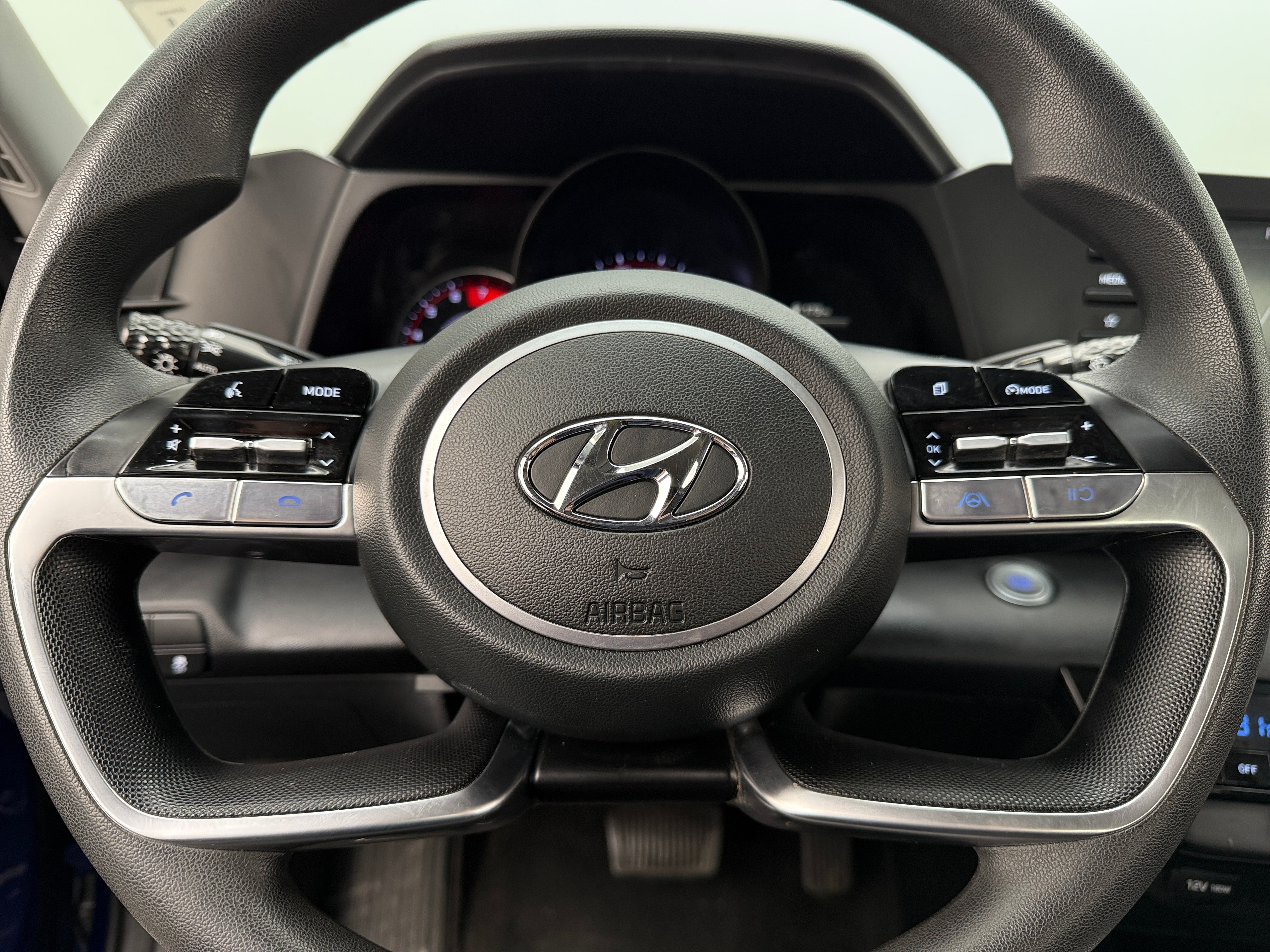 2022 Hyundai Elantra SEL 5