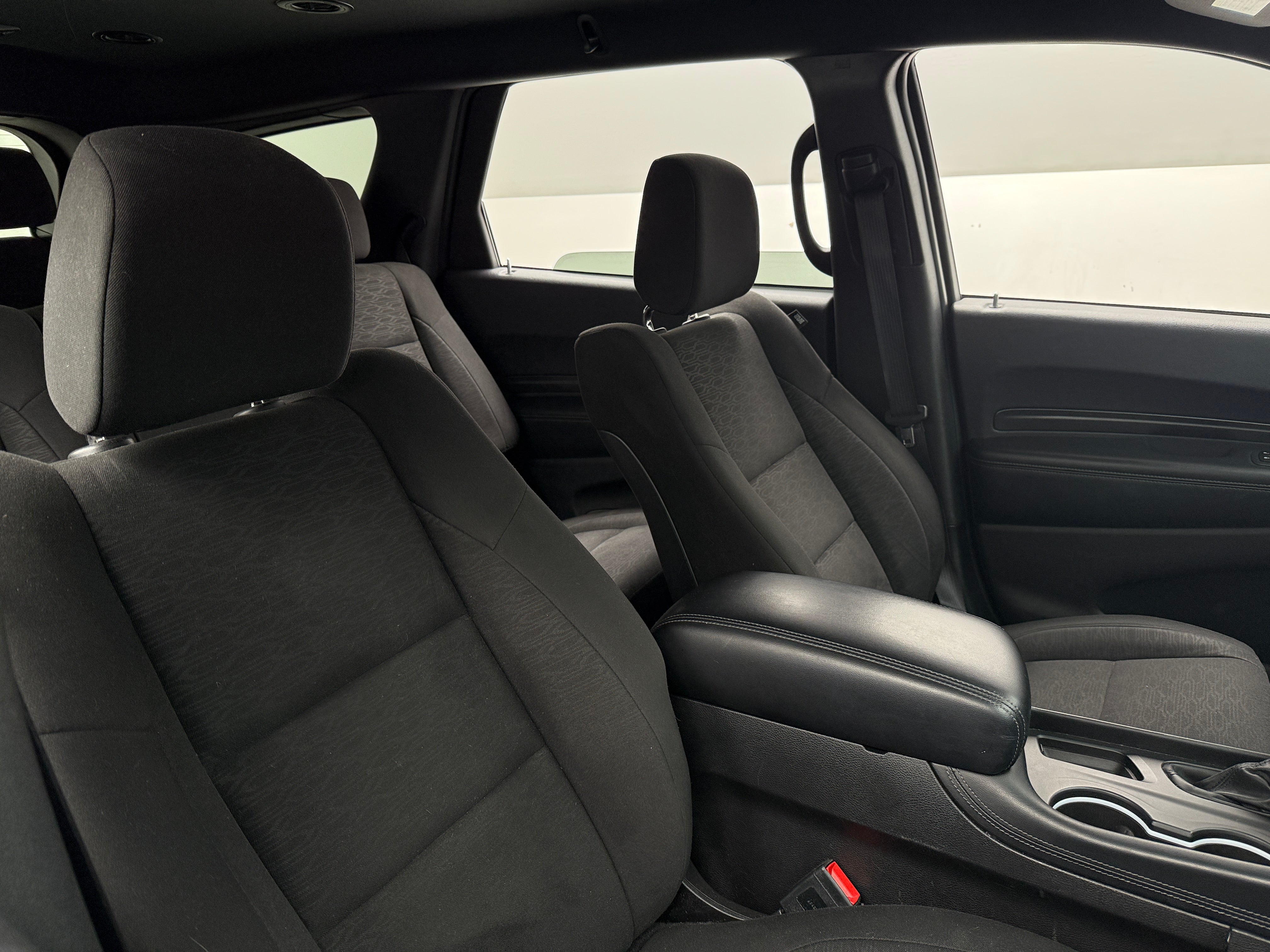 2023 Dodge Durango SXT 2