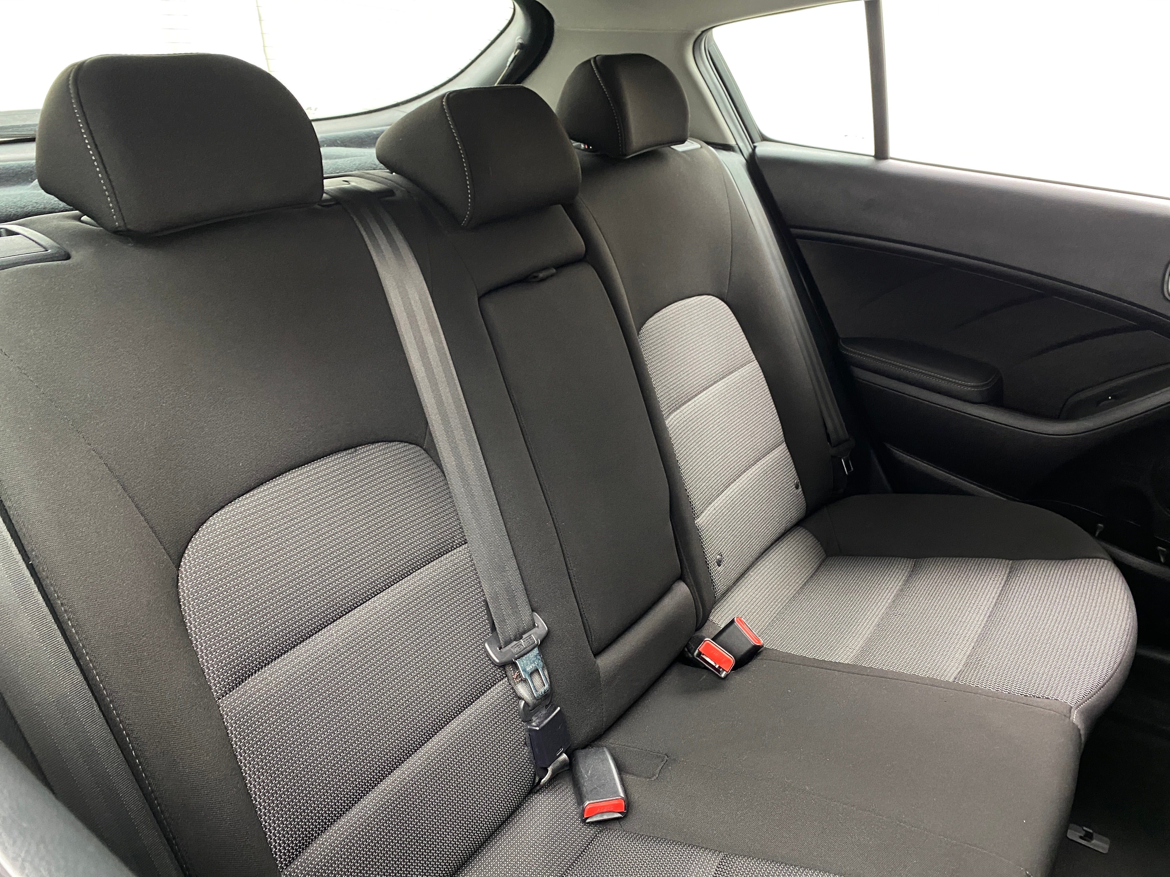 2017 Kia Forte LX 6