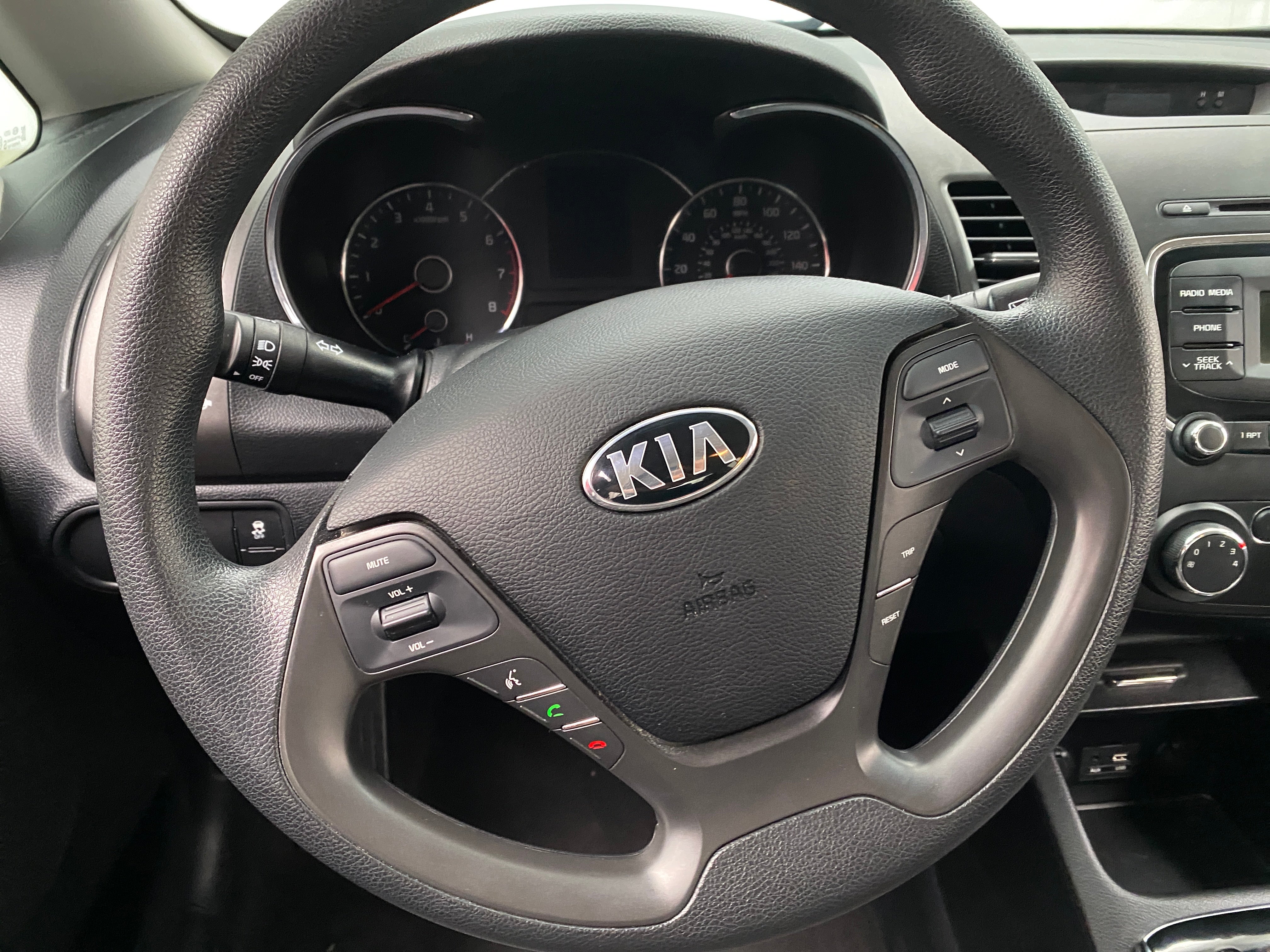 2017 Kia Forte LX 5