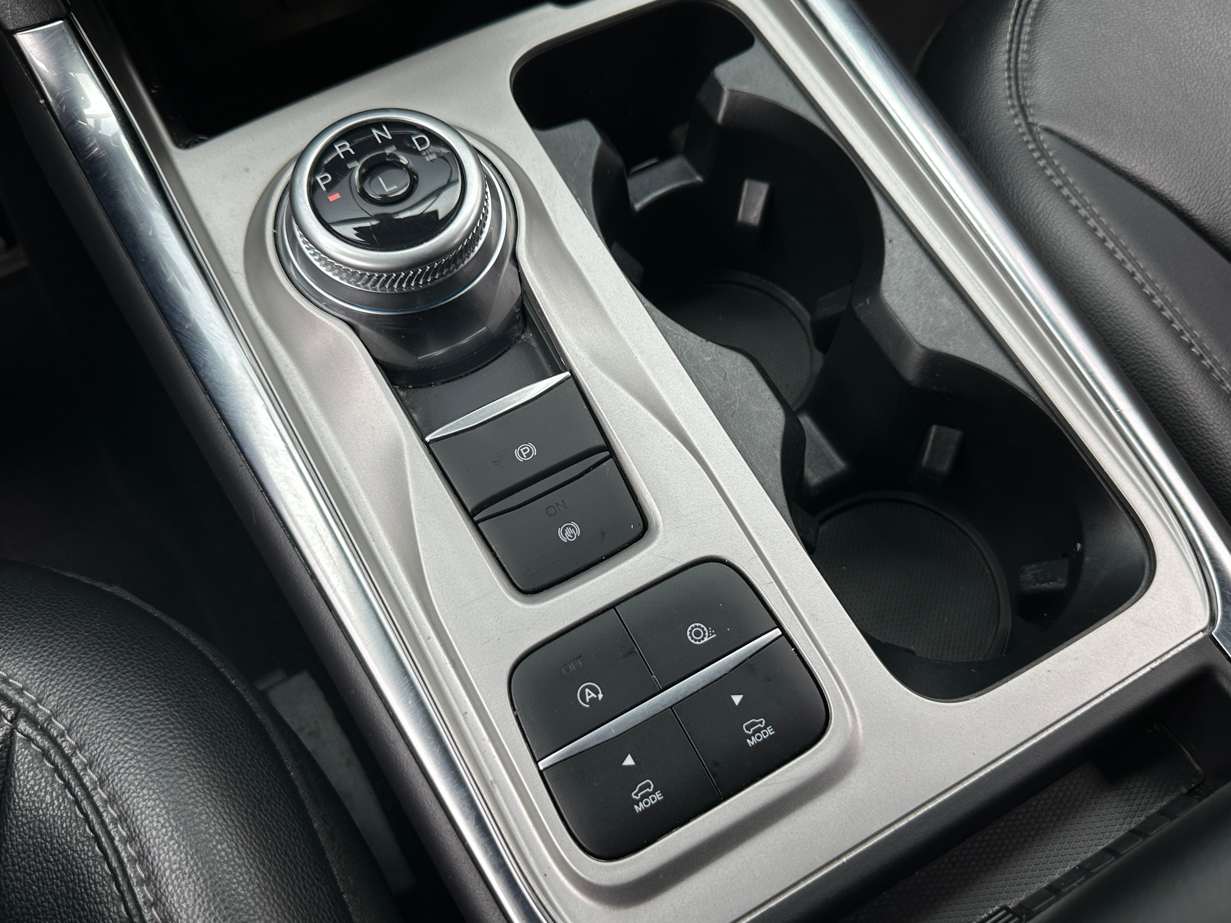 2024 Ford Explorer Limited 4
