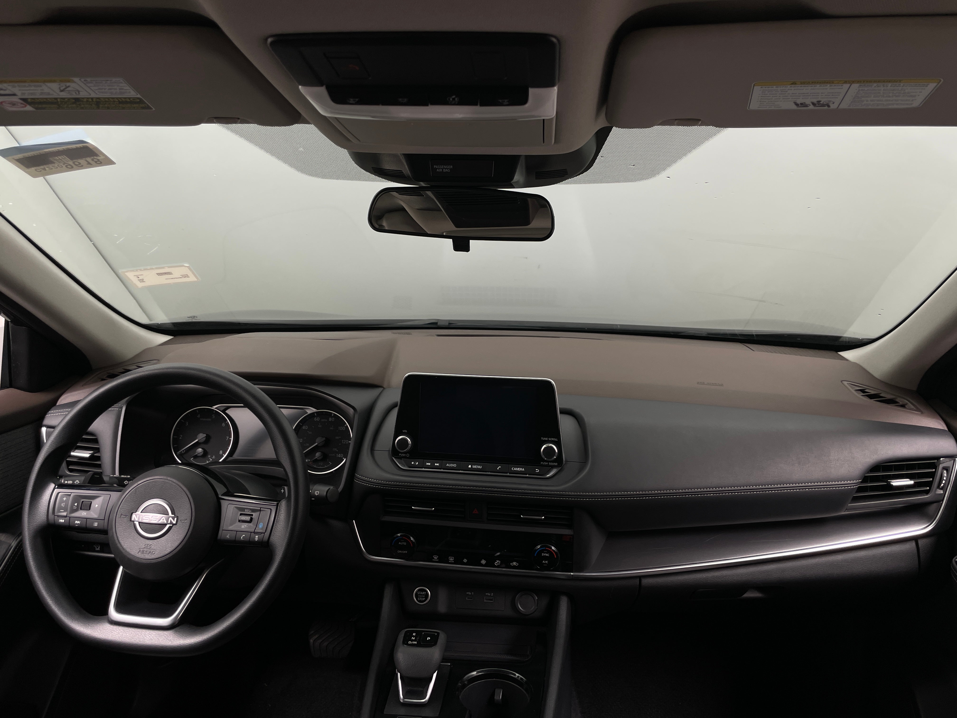 2023 Nissan Rogue SV 3