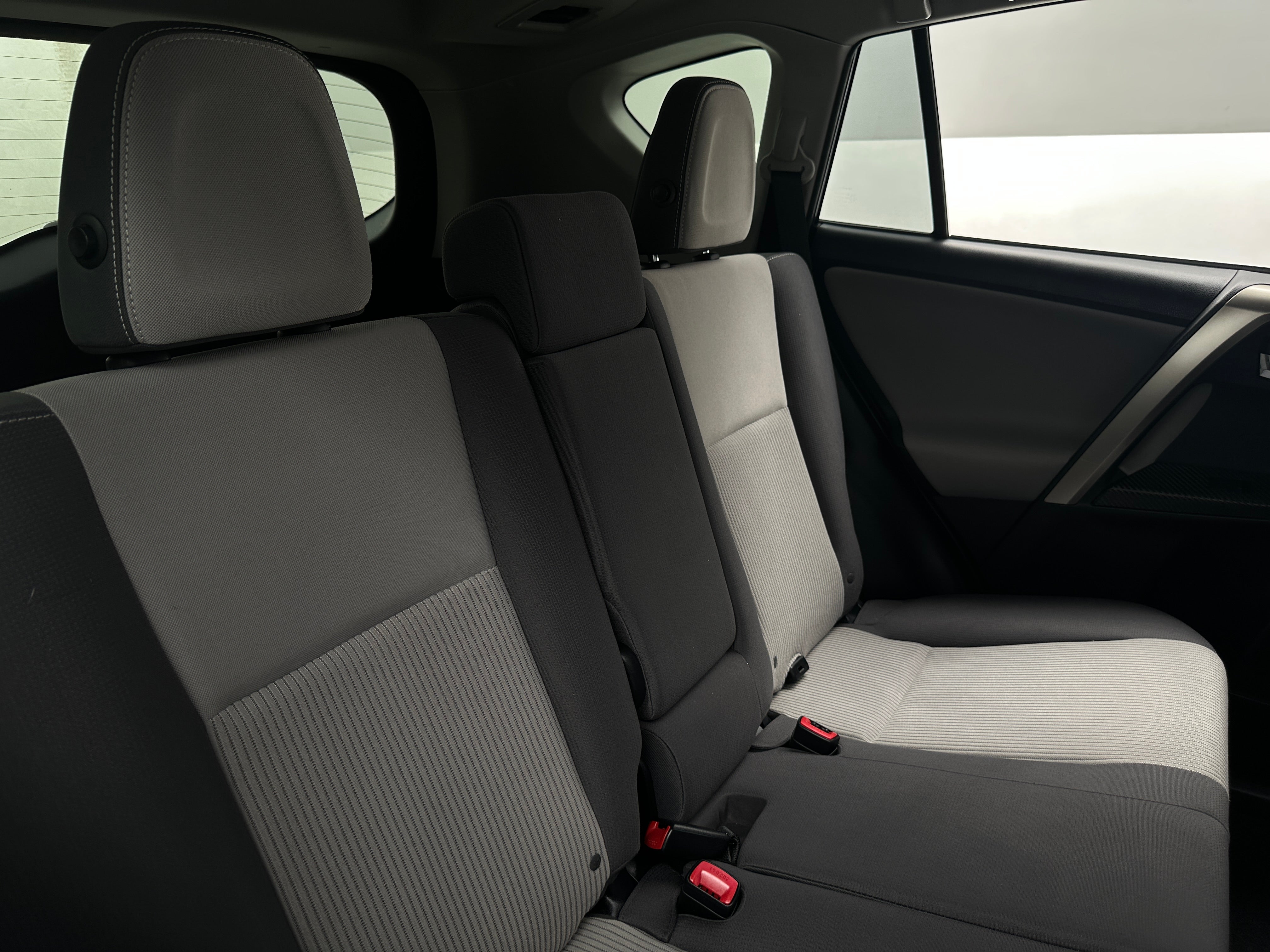 2014 Toyota RAV4 XLE 6