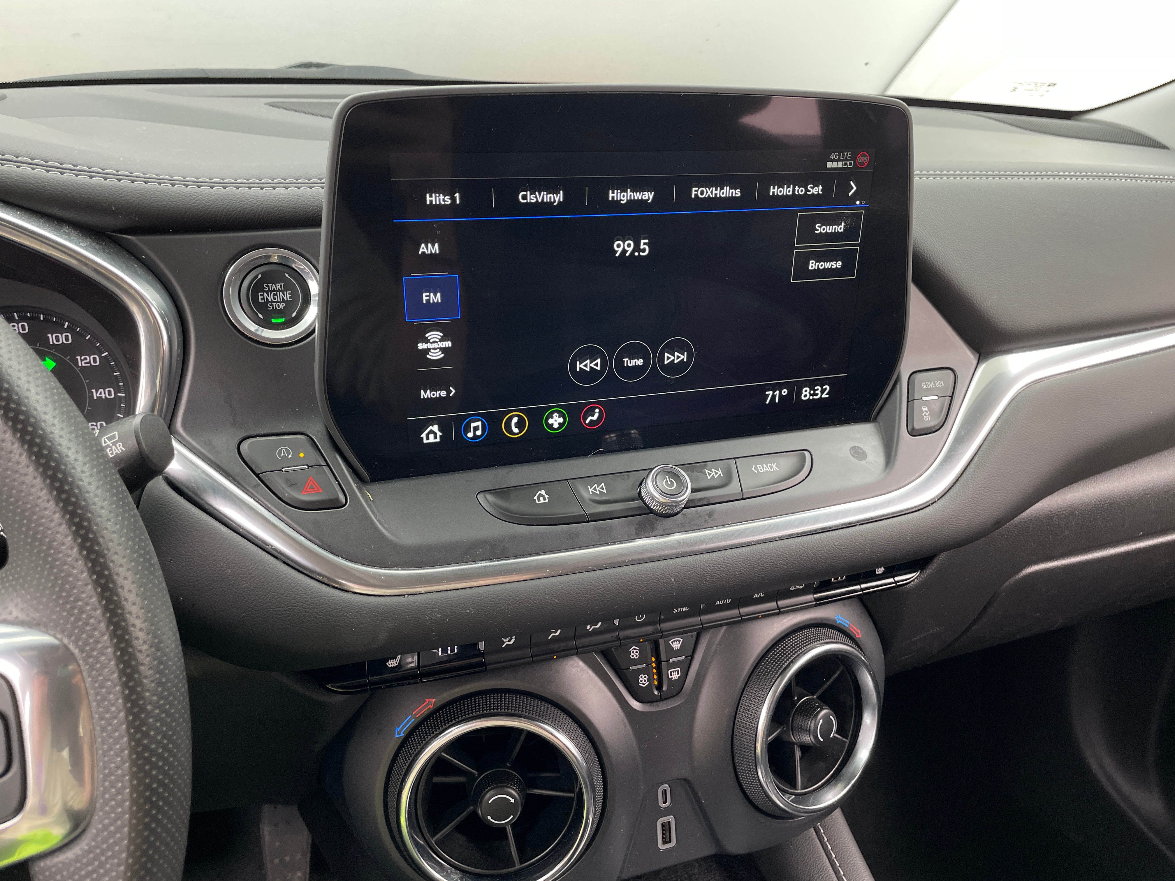2024 Chevrolet Blazer  4