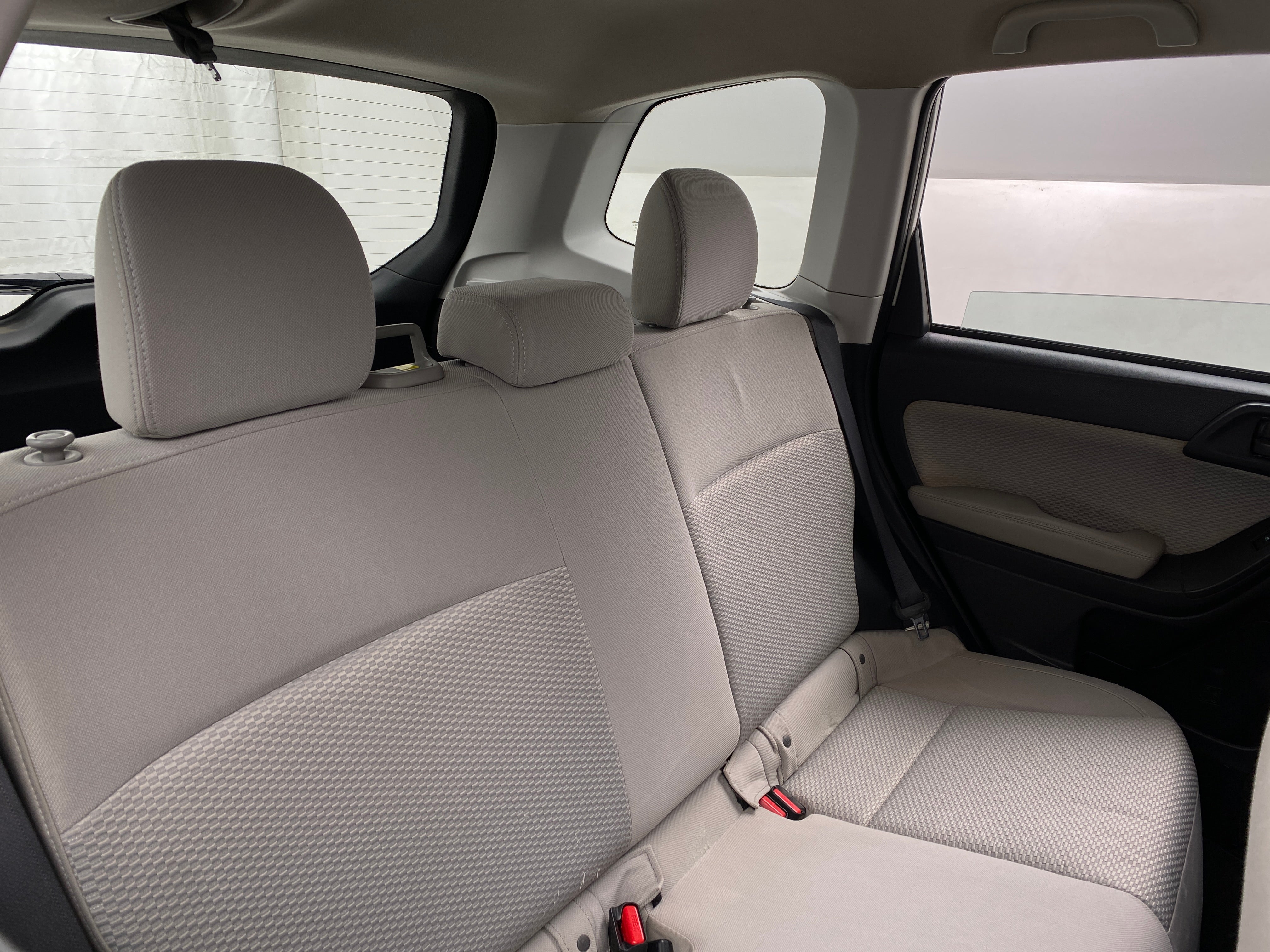 2017 Subaru Forester 2.5i 6