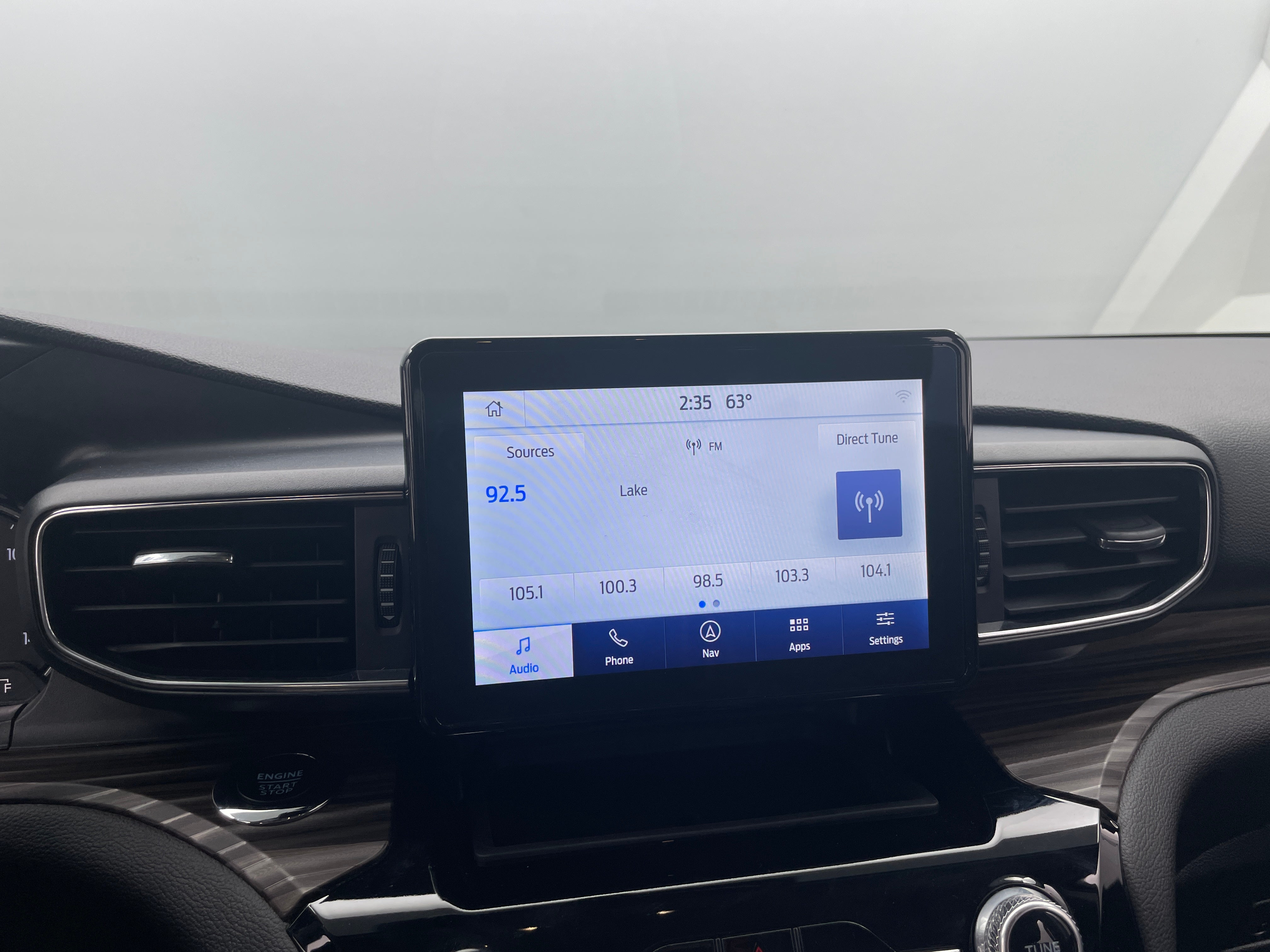 2024 Ford Explorer Limited 3