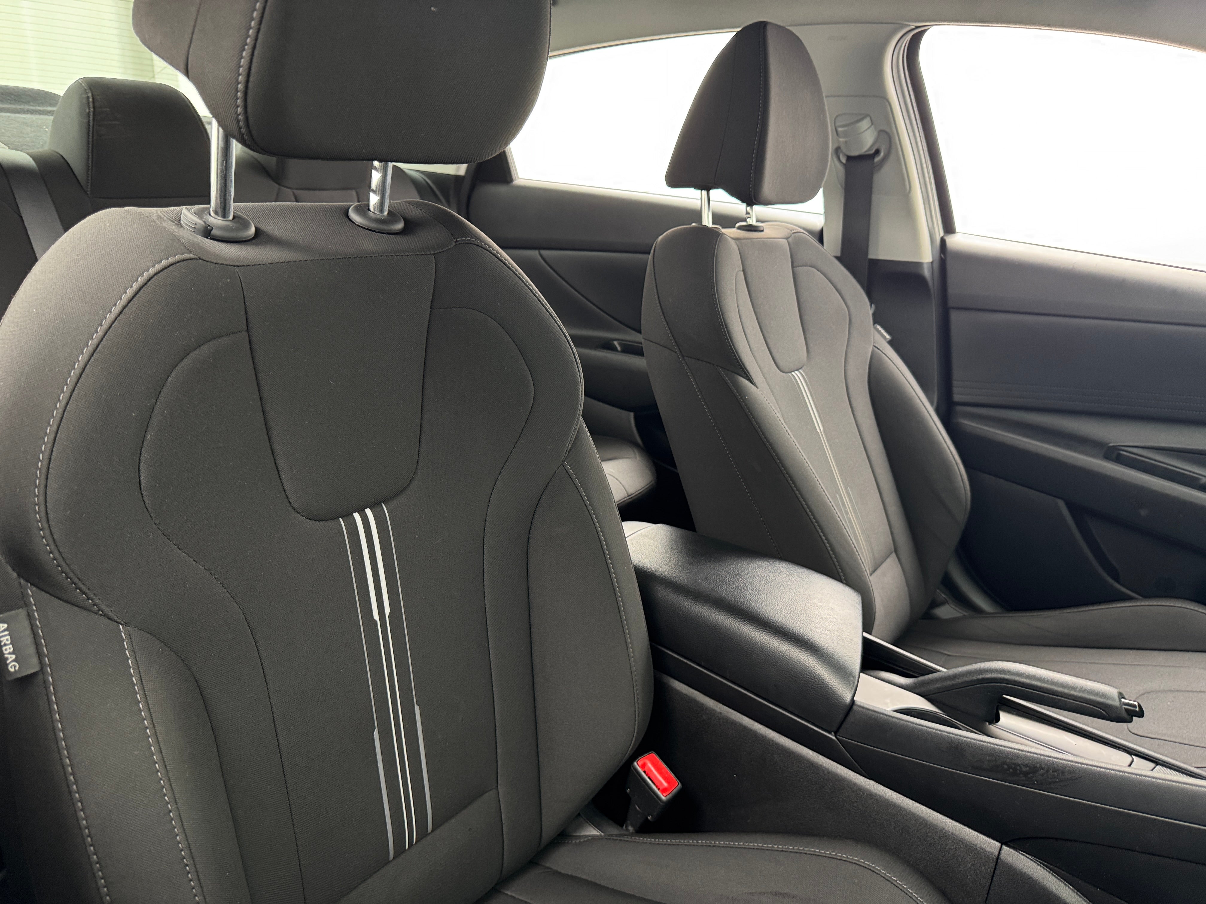 2021 Hyundai Elantra SEL 2