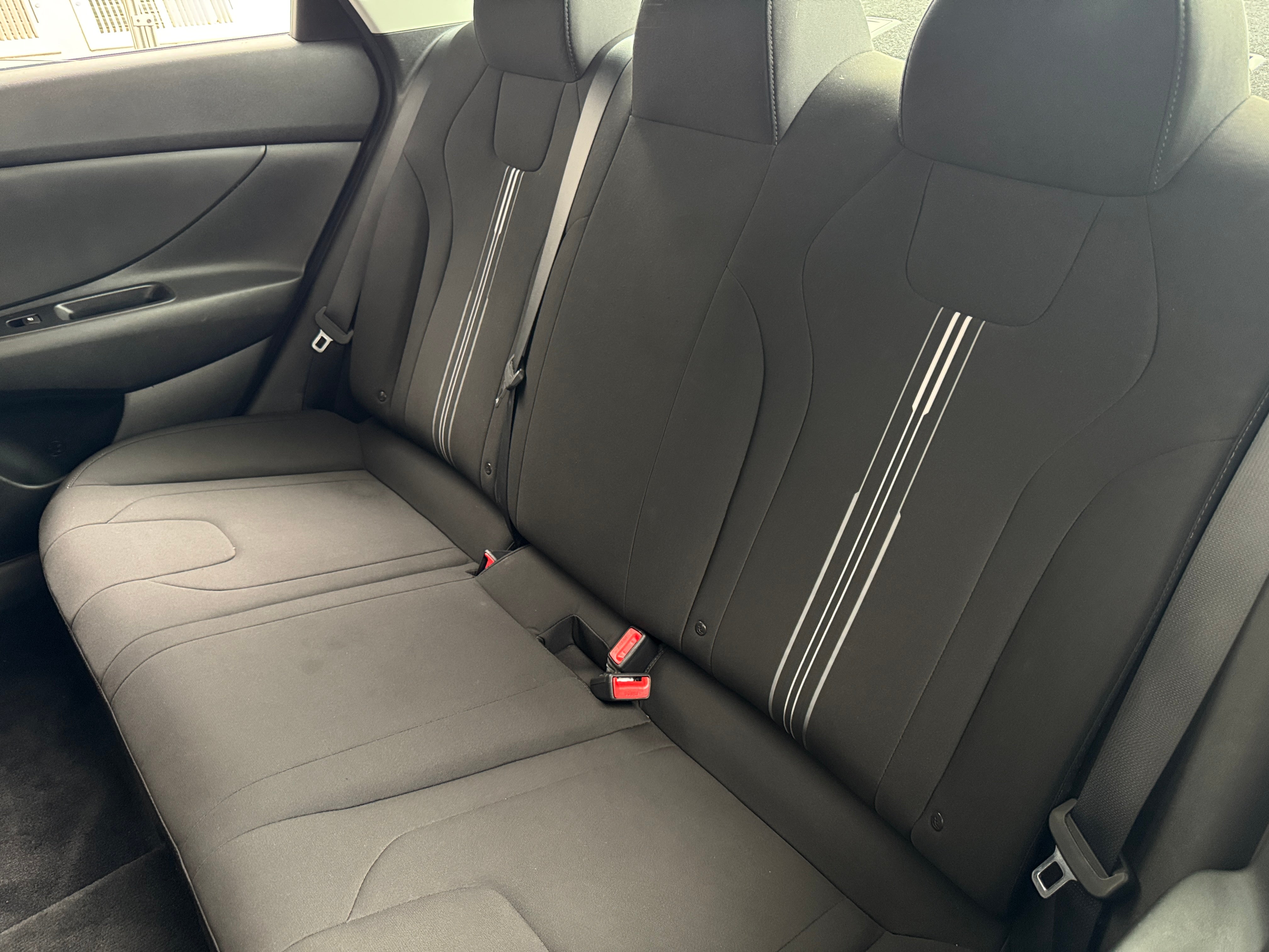 2021 Hyundai Elantra SEL 6