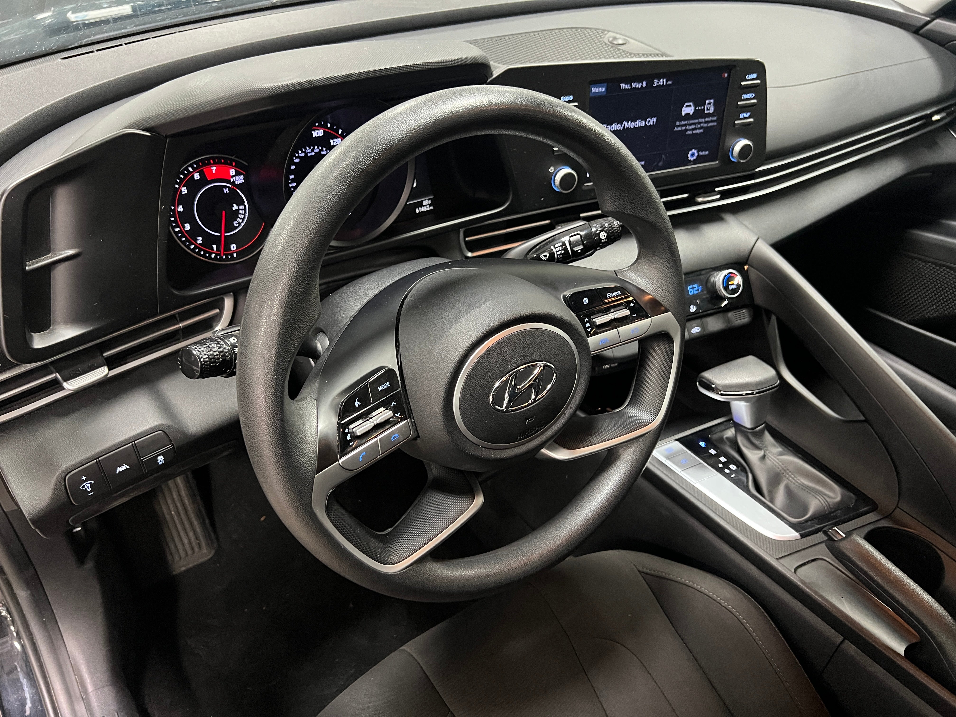 2021 Hyundai Elantra SEL 3
