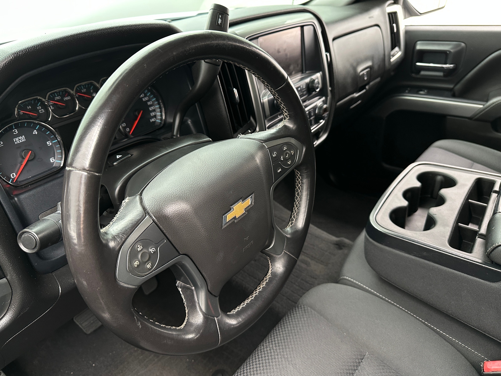 Thumbnail: 2019 Chevrolet Silverado 1500 - 5