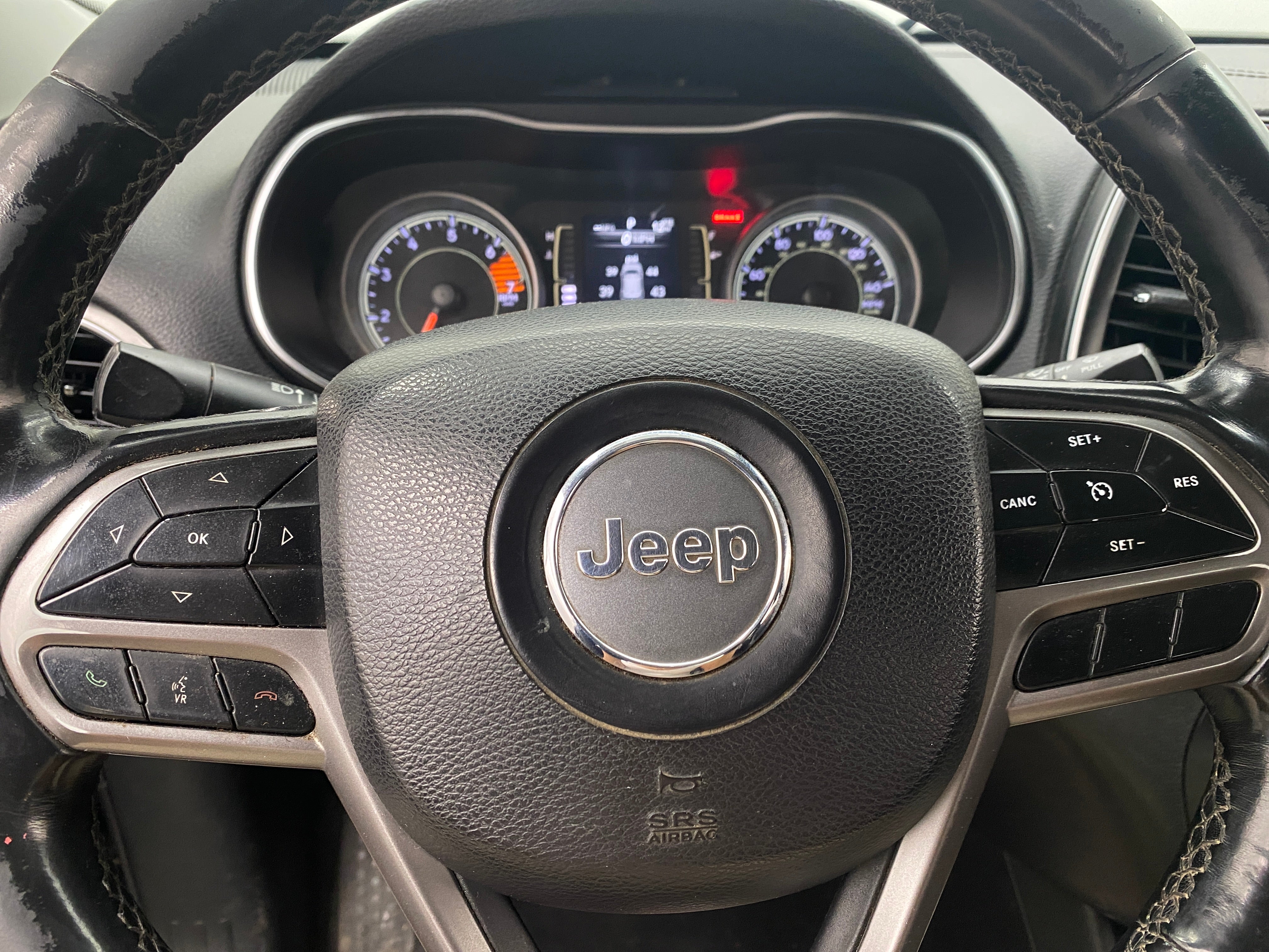 2019 Jeep Cherokee Latitude 4