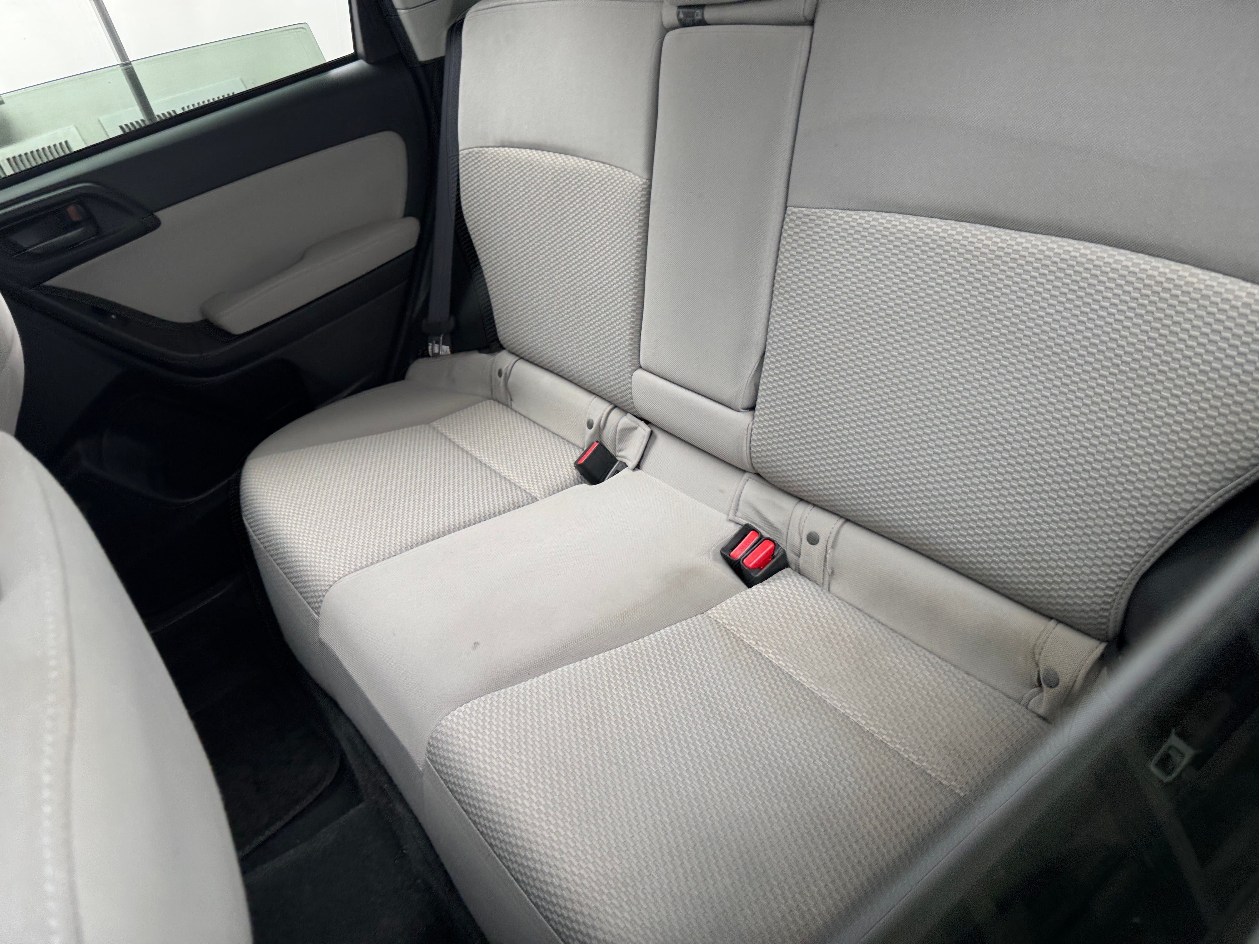 2015 Subaru Forester Premium 6