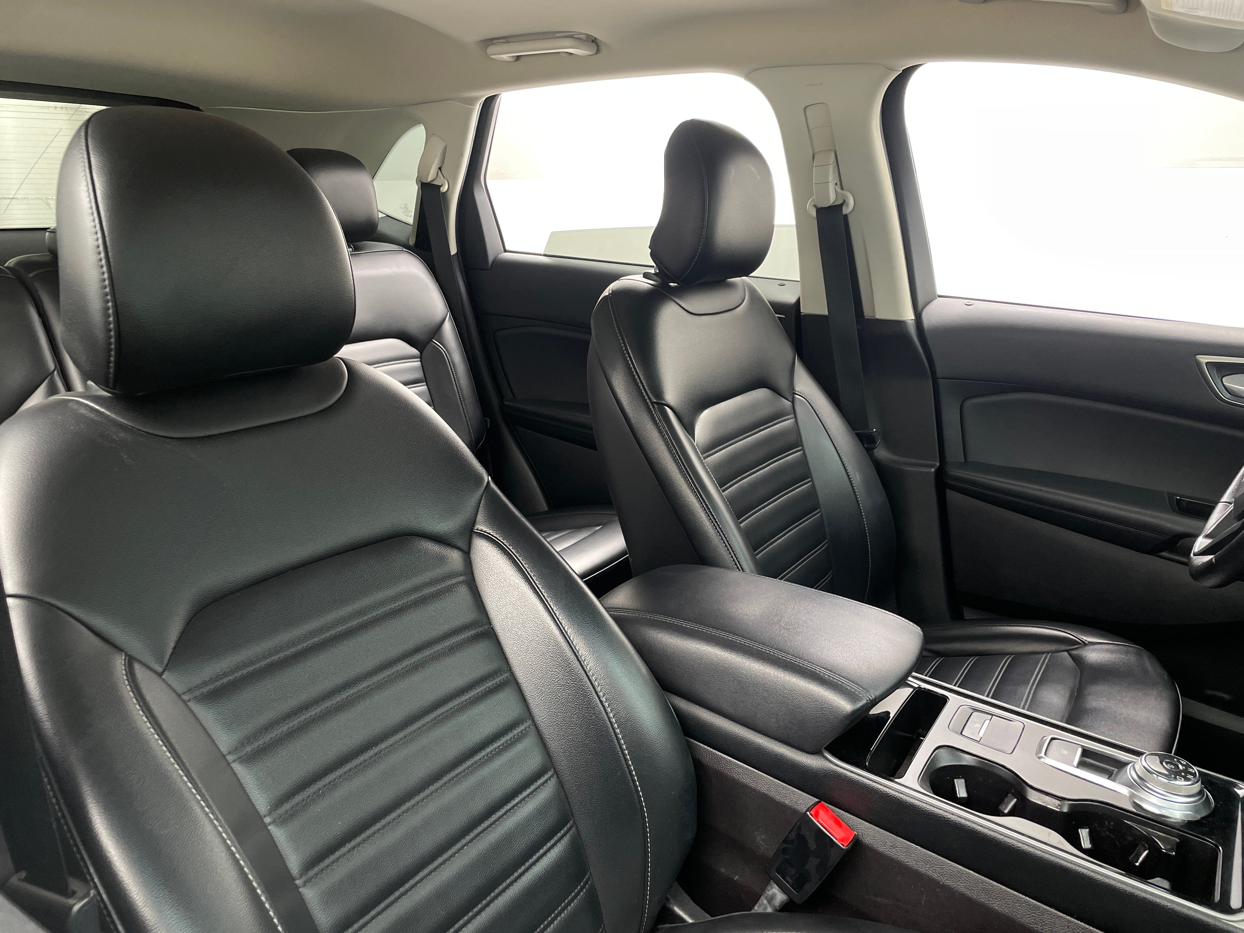 2019 Ford Edge SEL 2