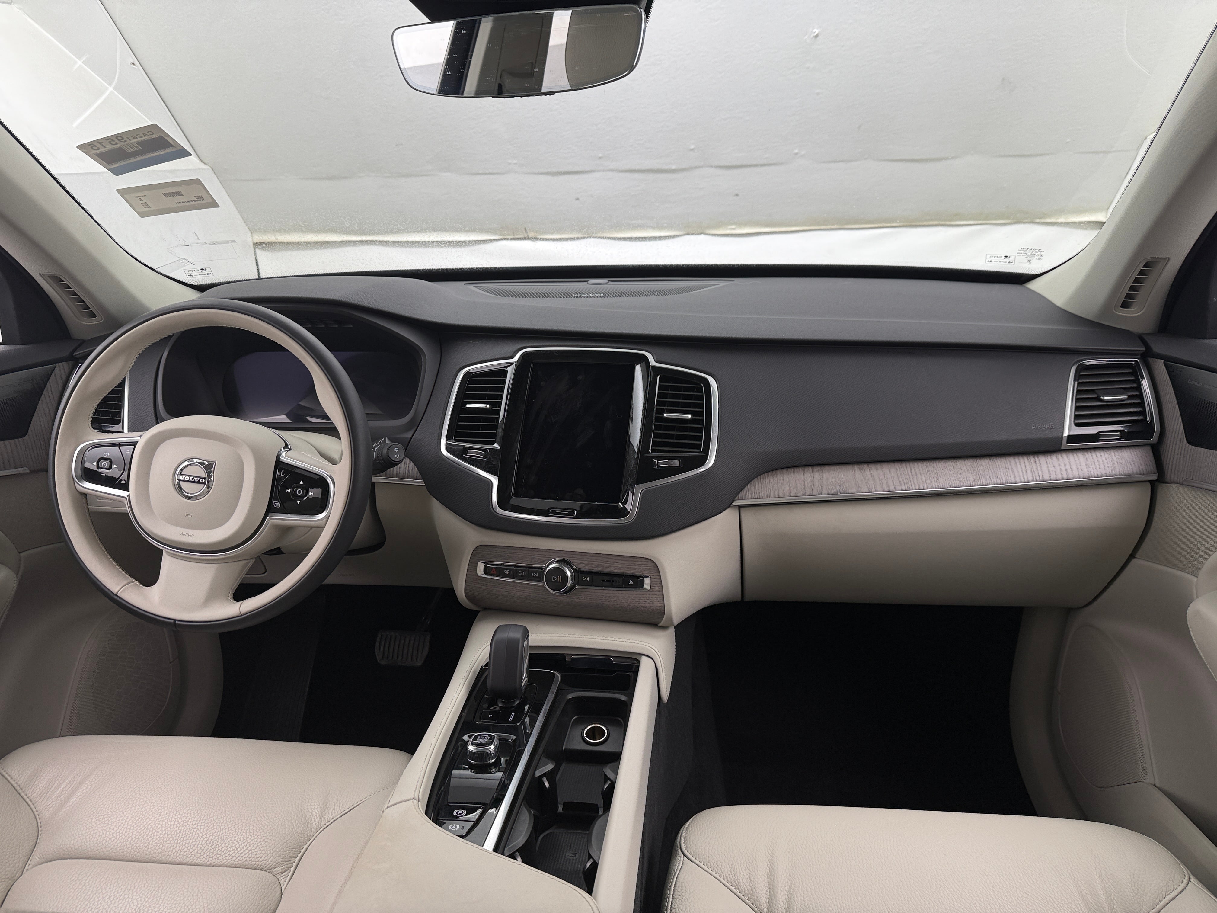 2024 Volvo XC90 B6 Plus 2