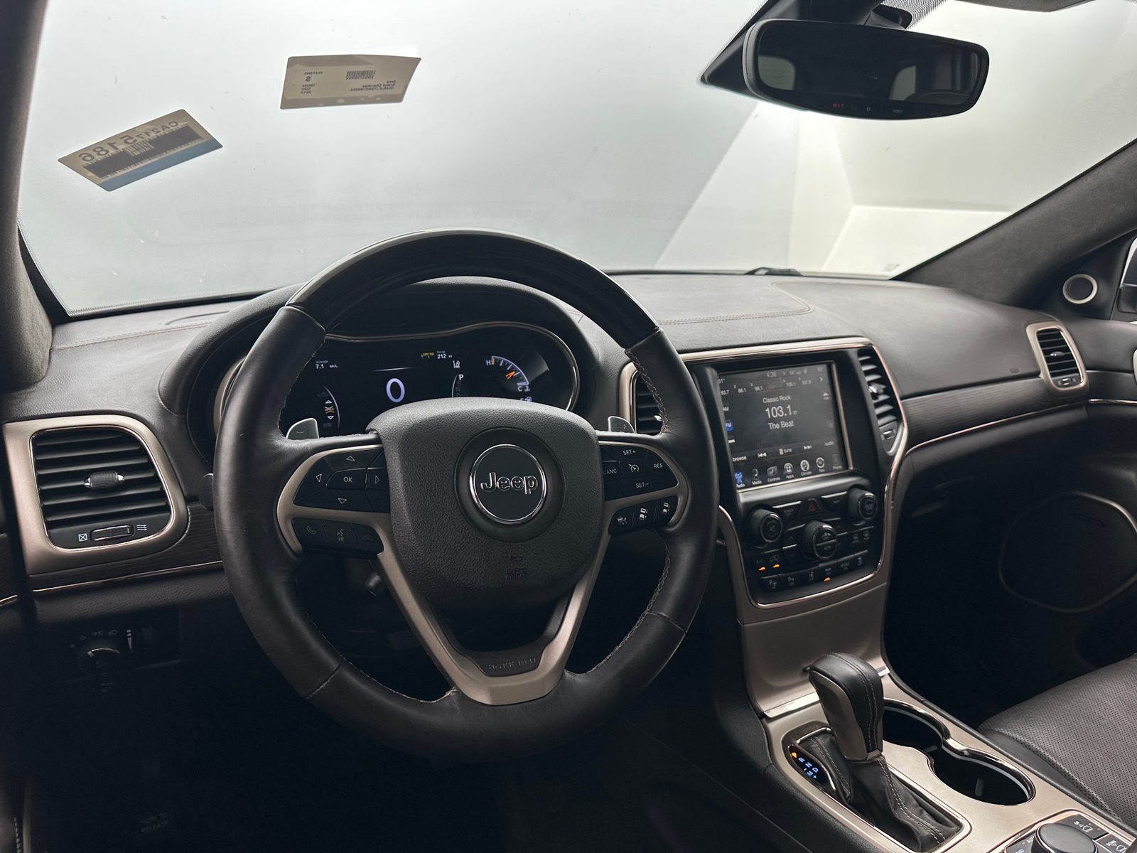 Thumbnail: 2017 Jeep Grand Cherokee - 2