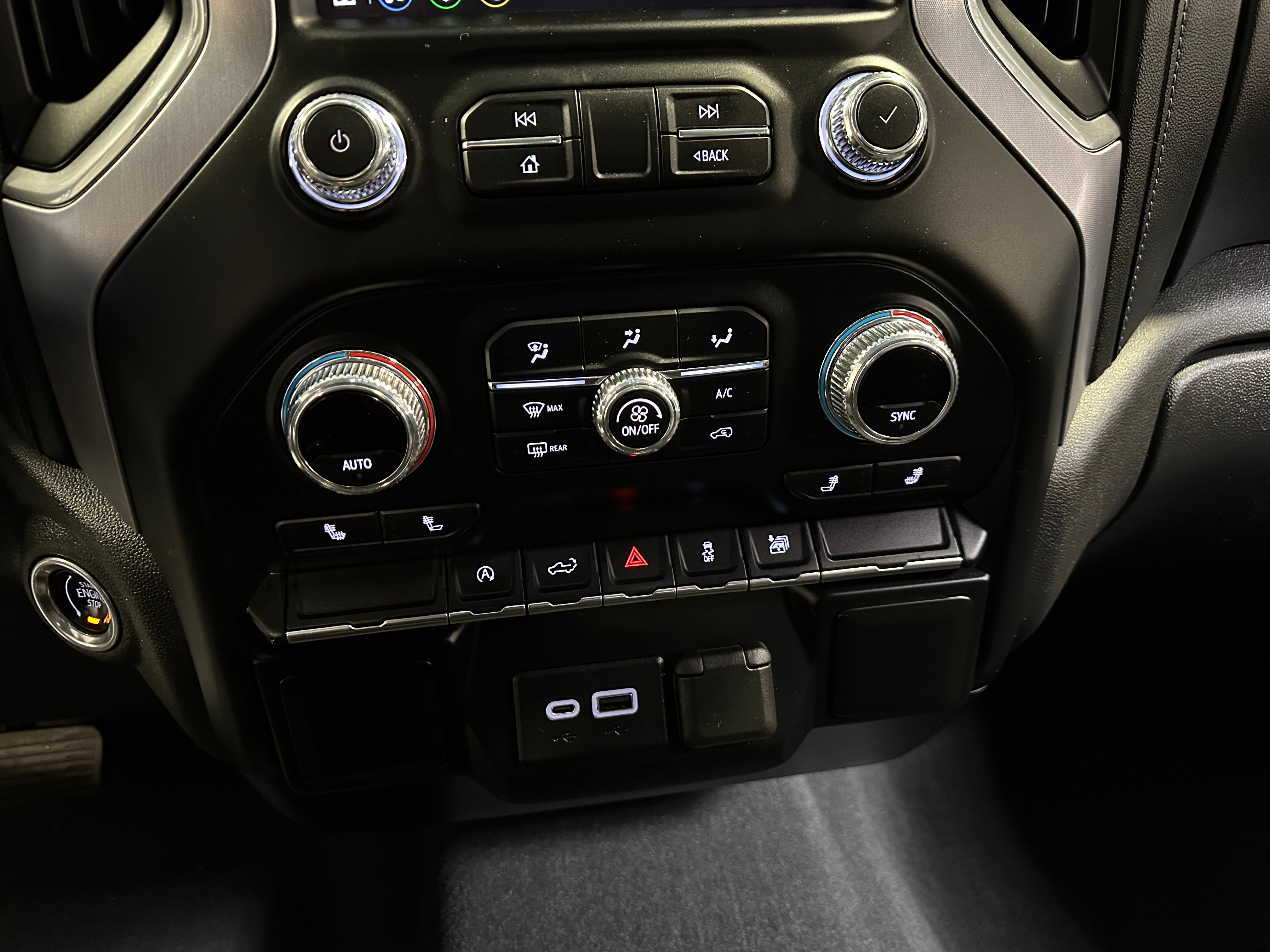 2020 GMC Sierra 1500 SLE 4