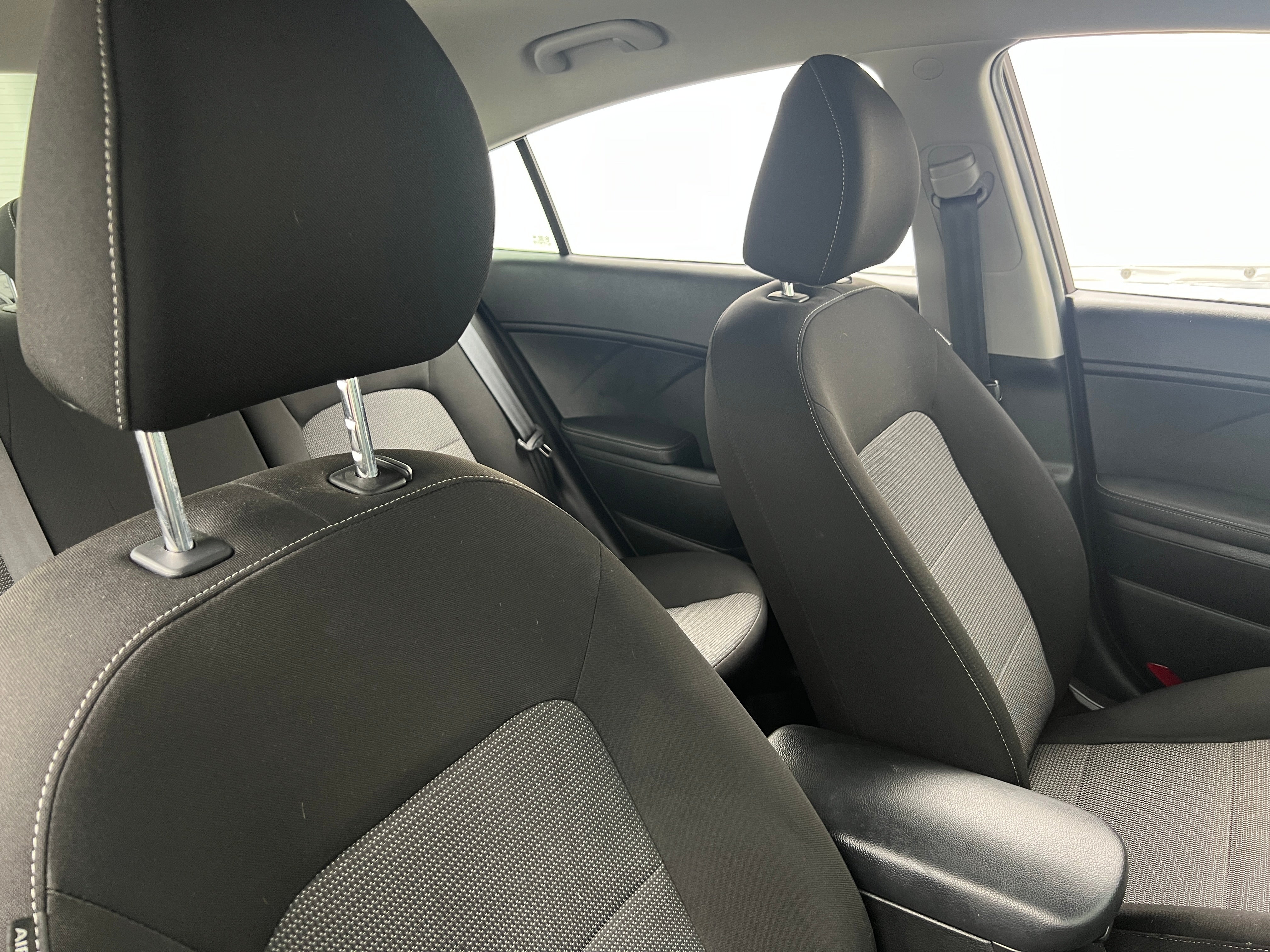 2018 Kia Forte LX 2