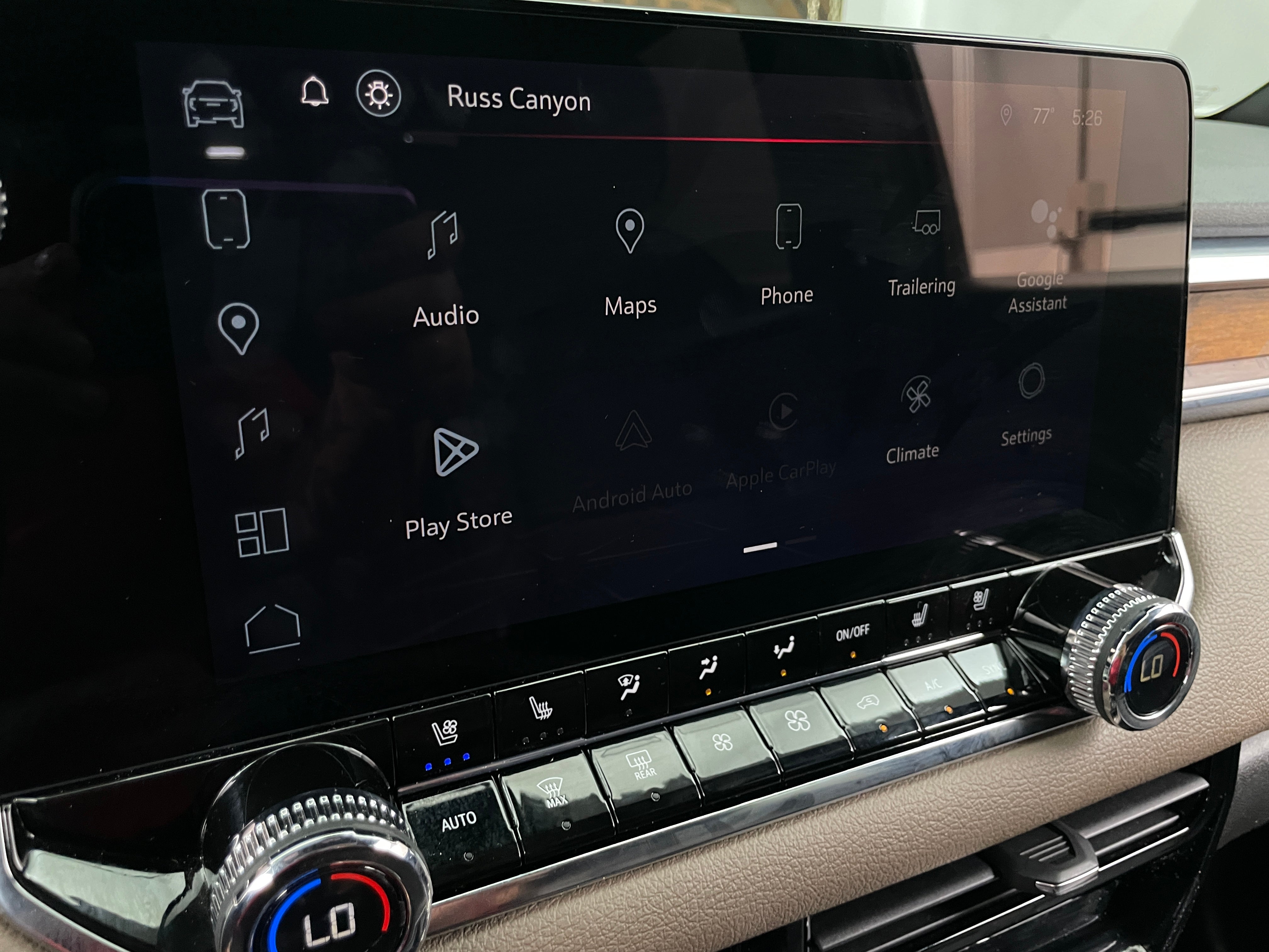 2023 GMC Canyon Denali 3
