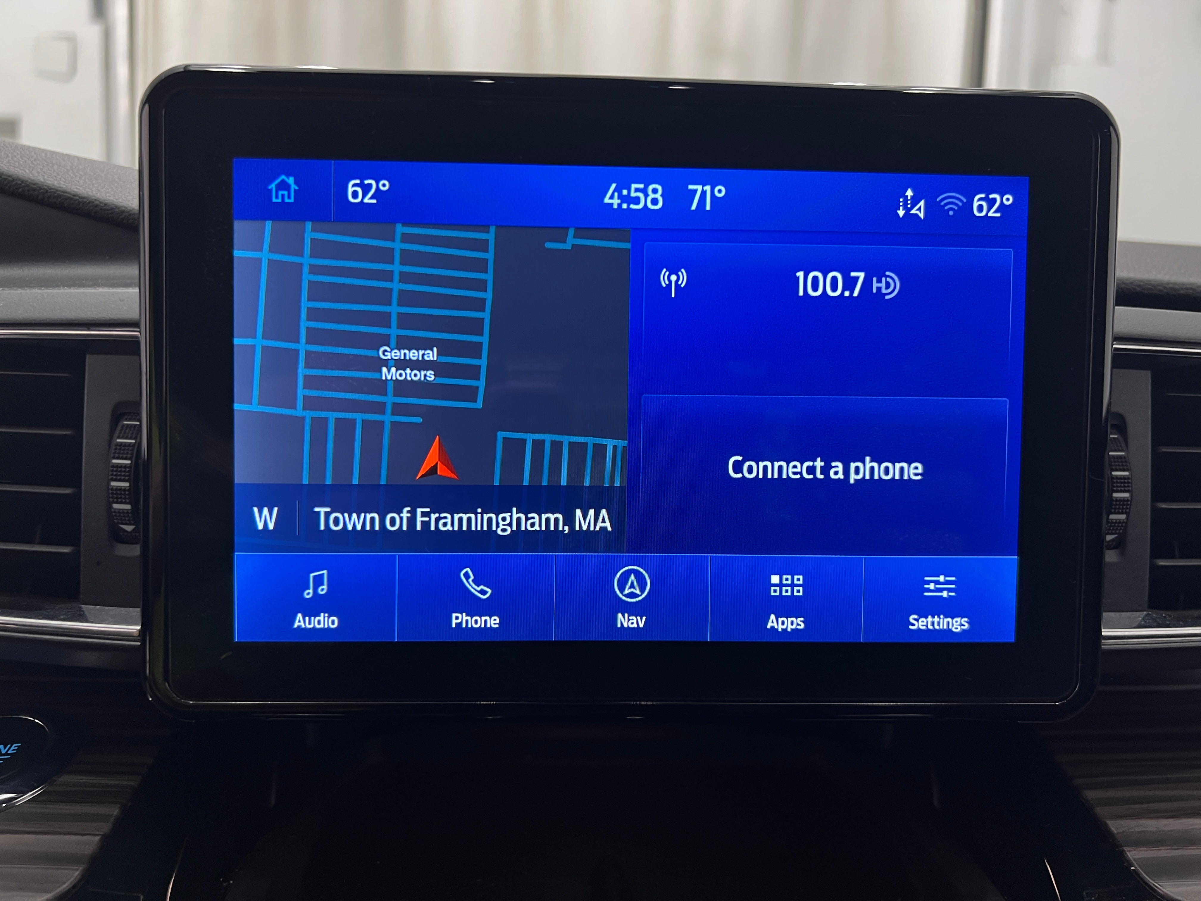 2024 Ford Explorer Limited 3